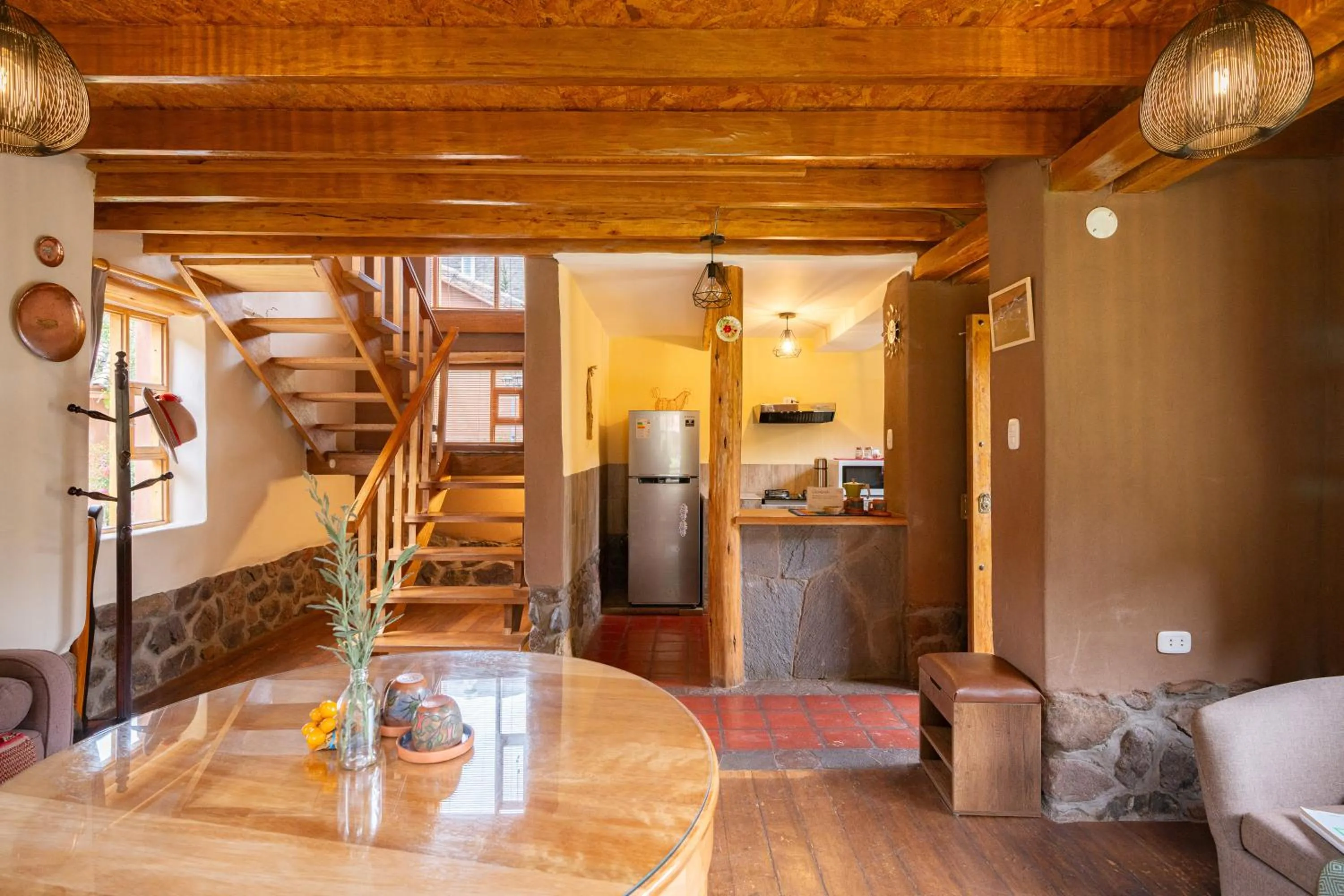 Kitchen or kitchenette in Unuwasi Hotel & Villa