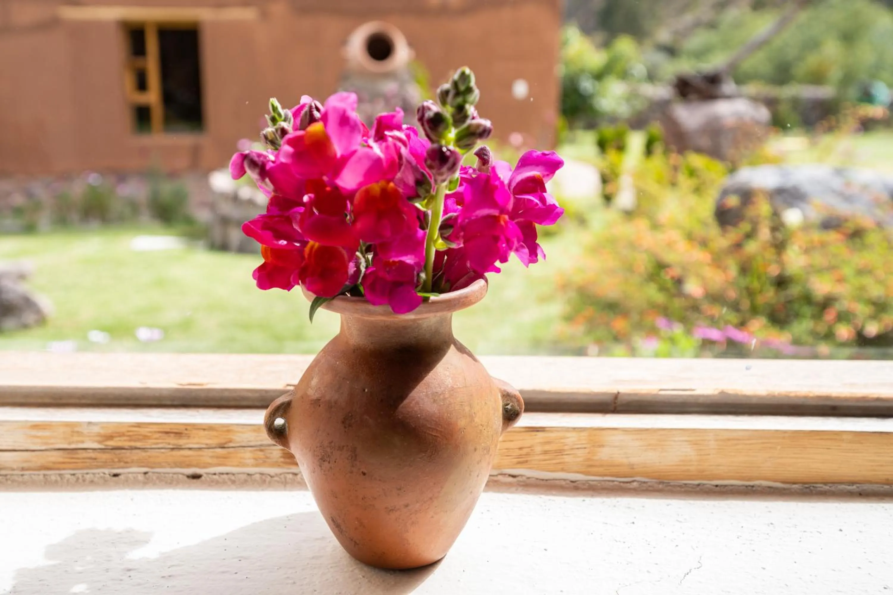 Day in Unuwasi Hotel & Villa