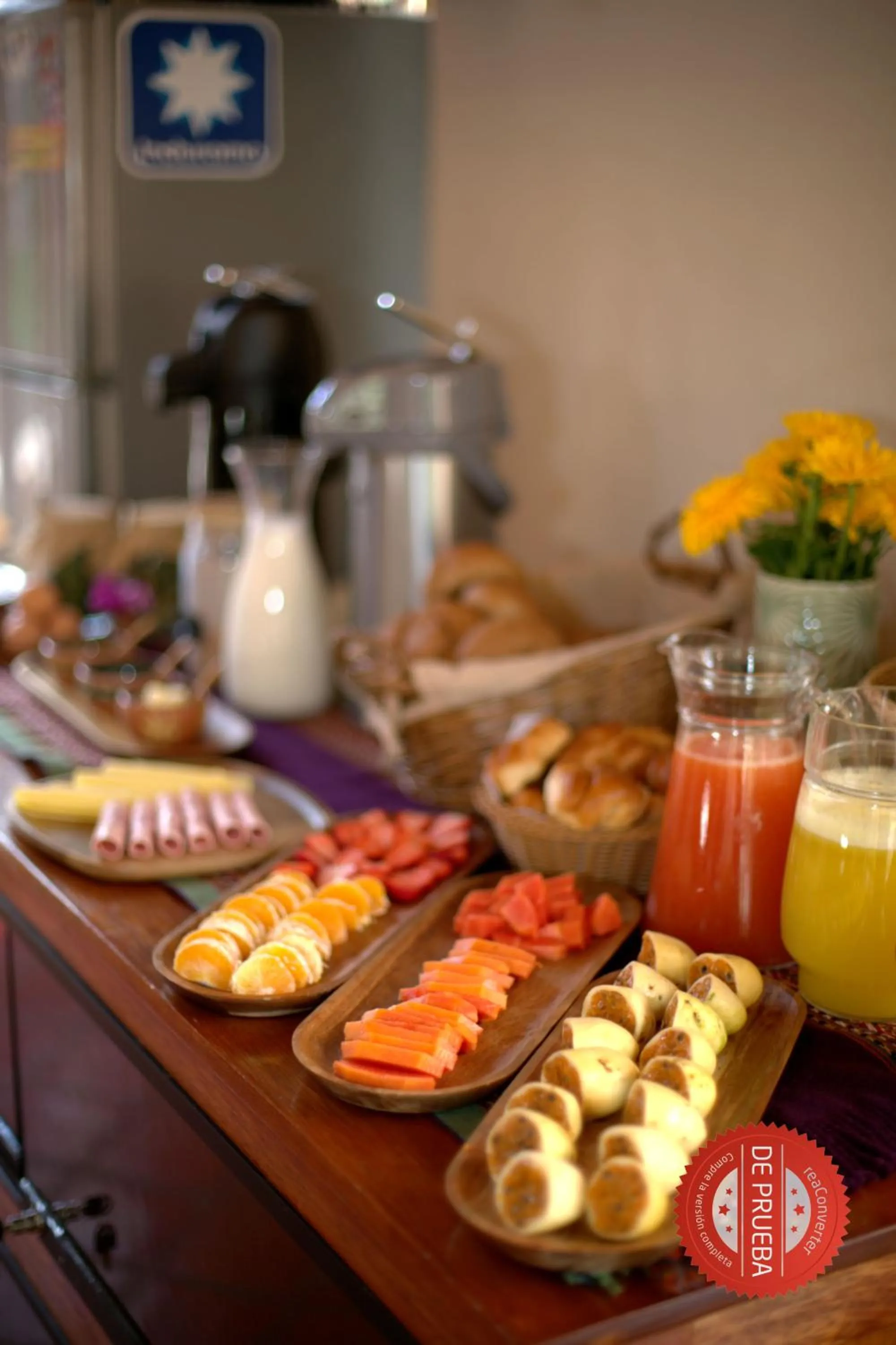 Breakfast in Unuwasi Hotel & Villa