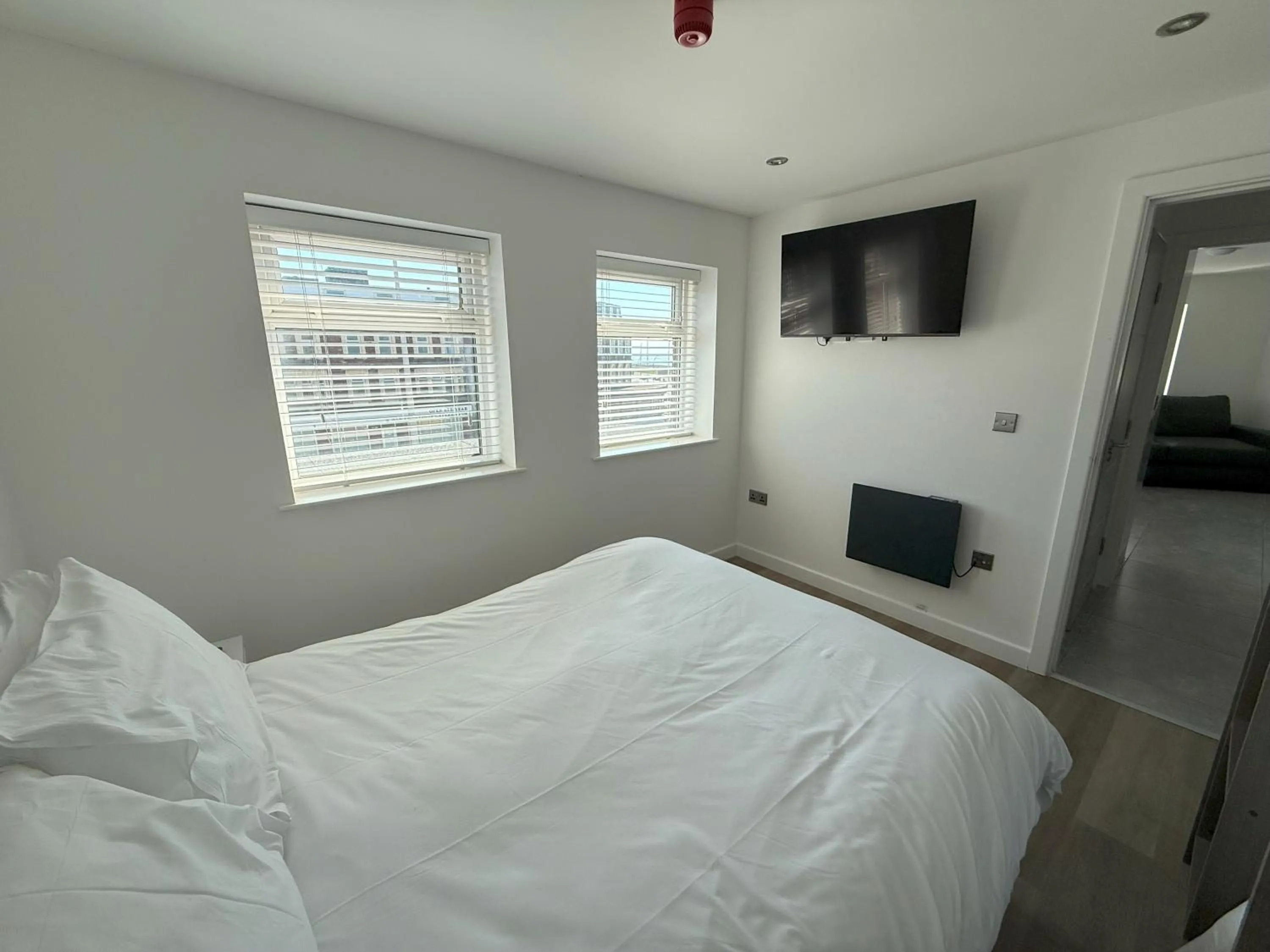 TV and multimedia, Bed in Coastal Plaza