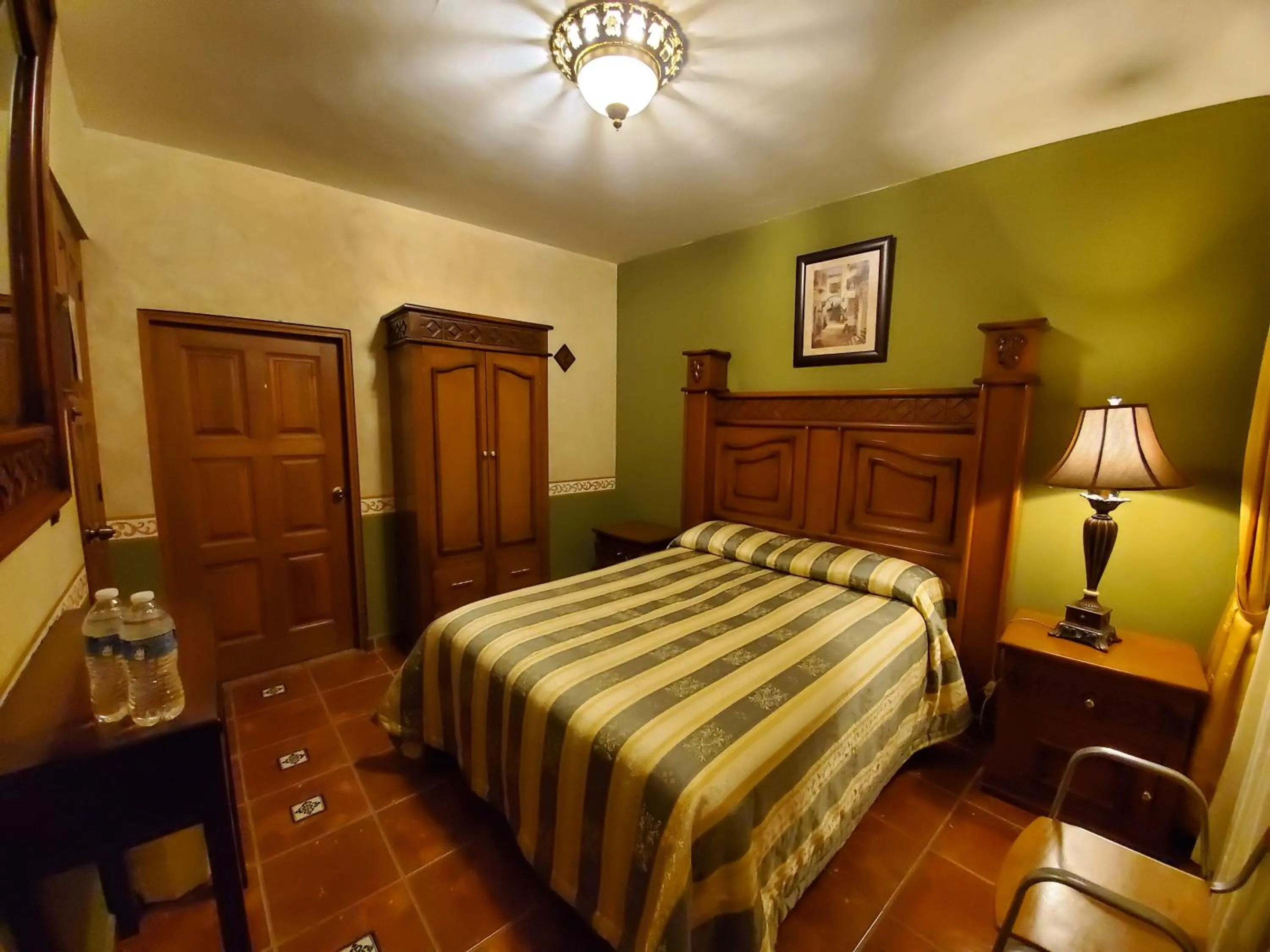 Photo of the whole room in Hotel Villarreal