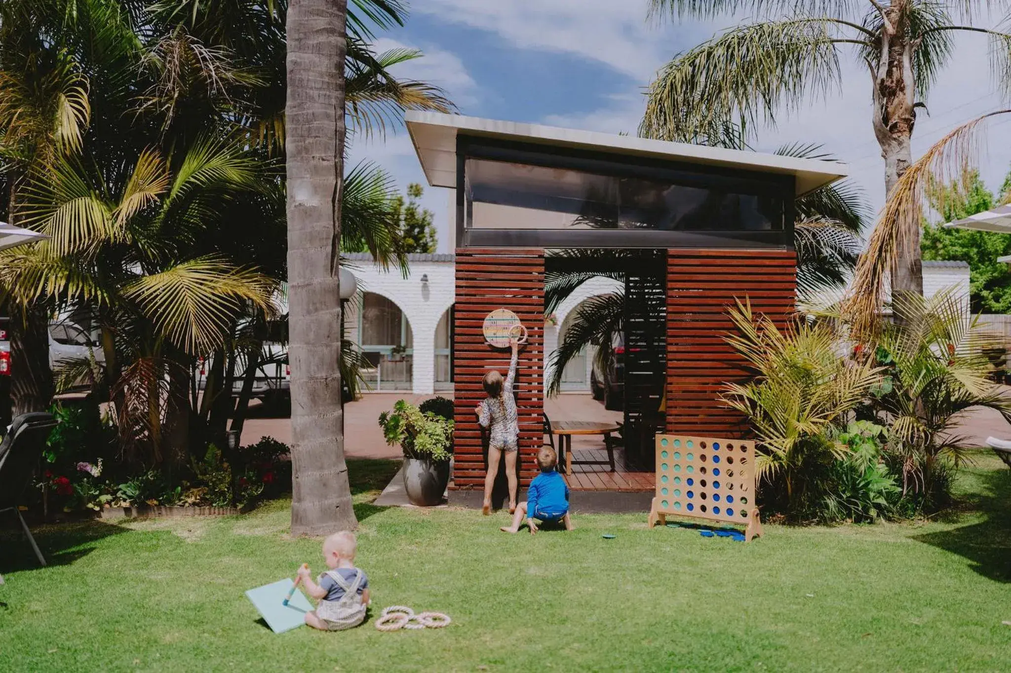 Property building in Mulwala Resort Property building in Mulwala Resort