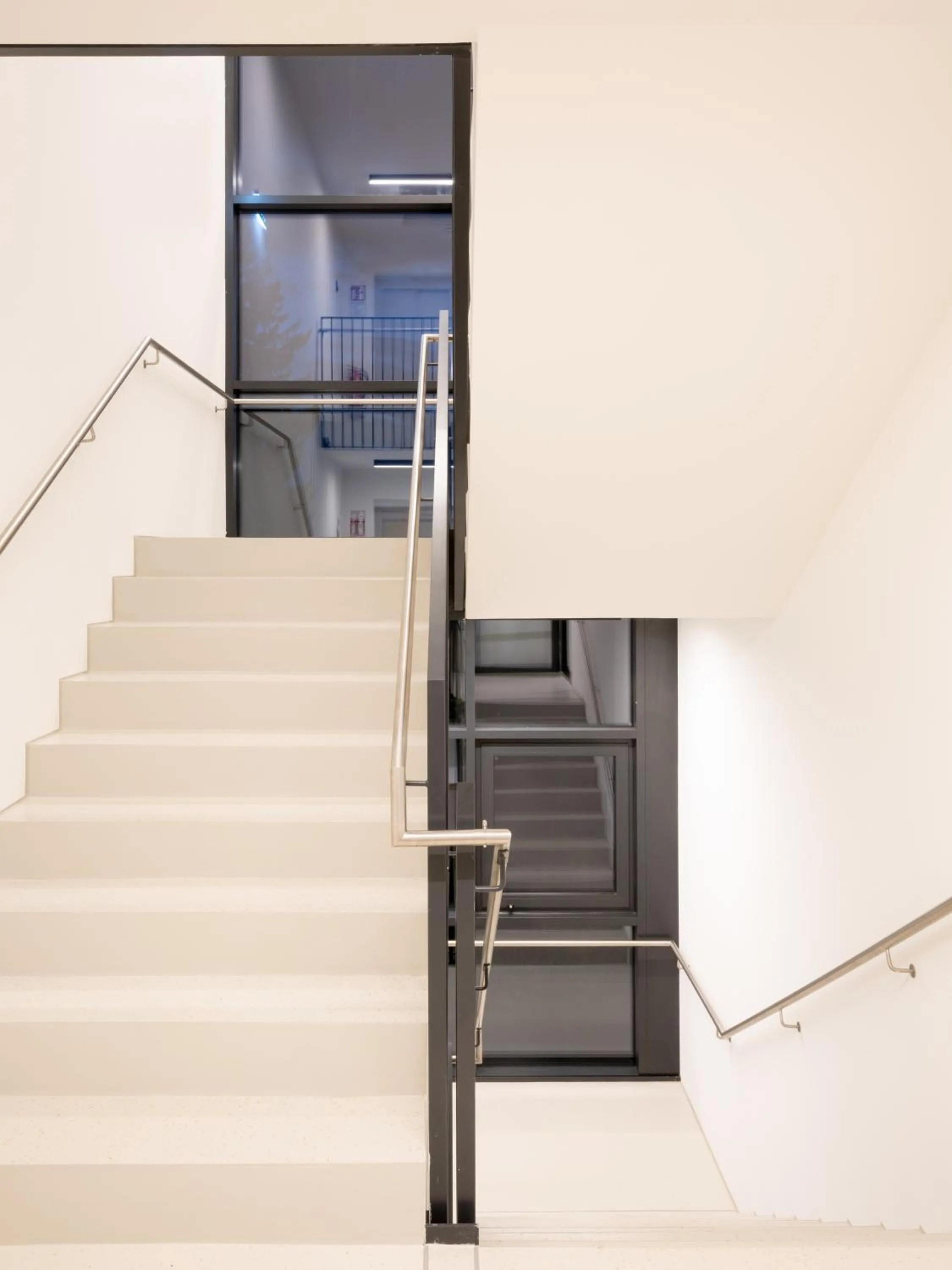 Hotel AT HOME - late arrival self check in