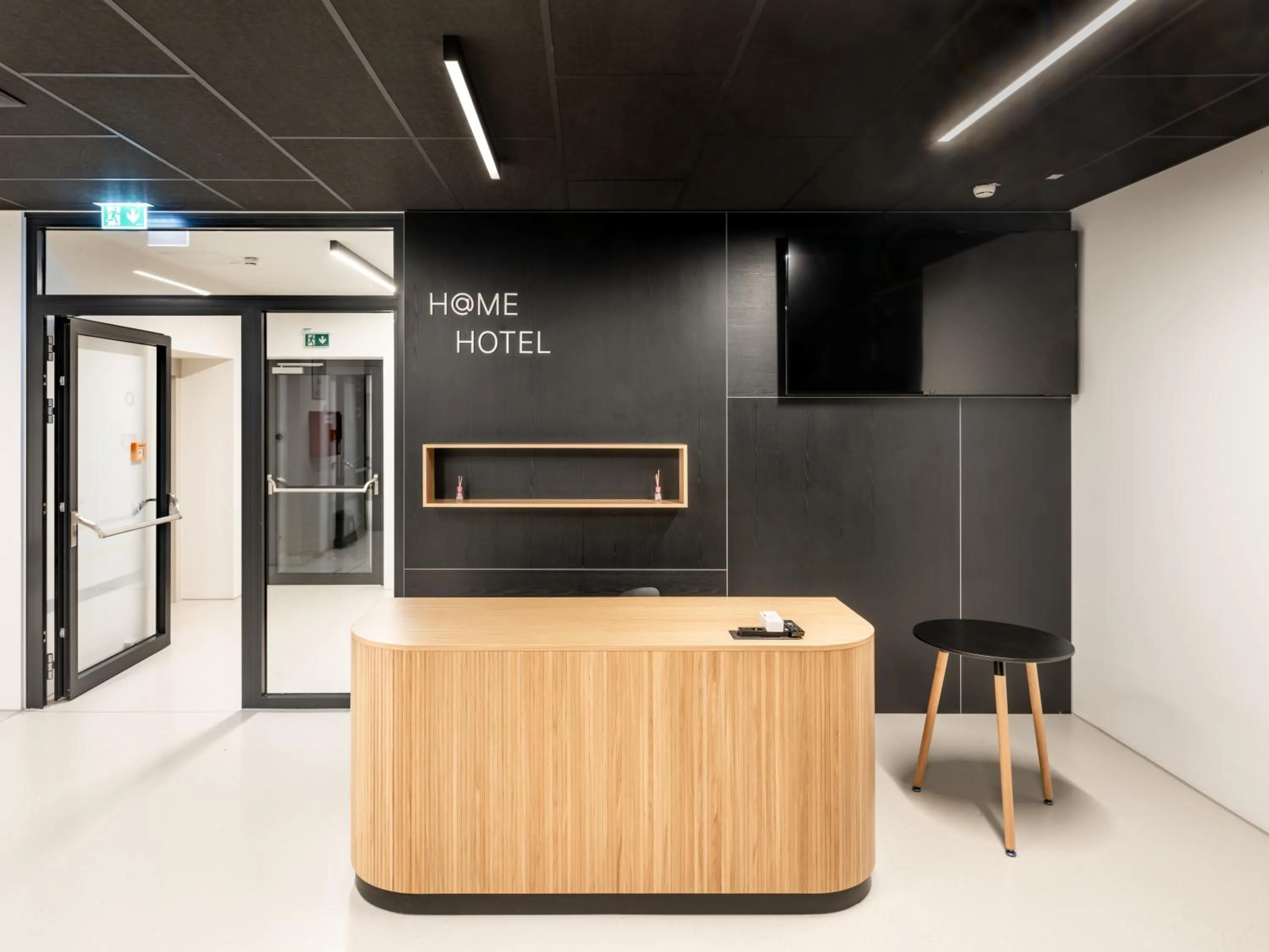 Hotel AT HOME - late arrival self check in