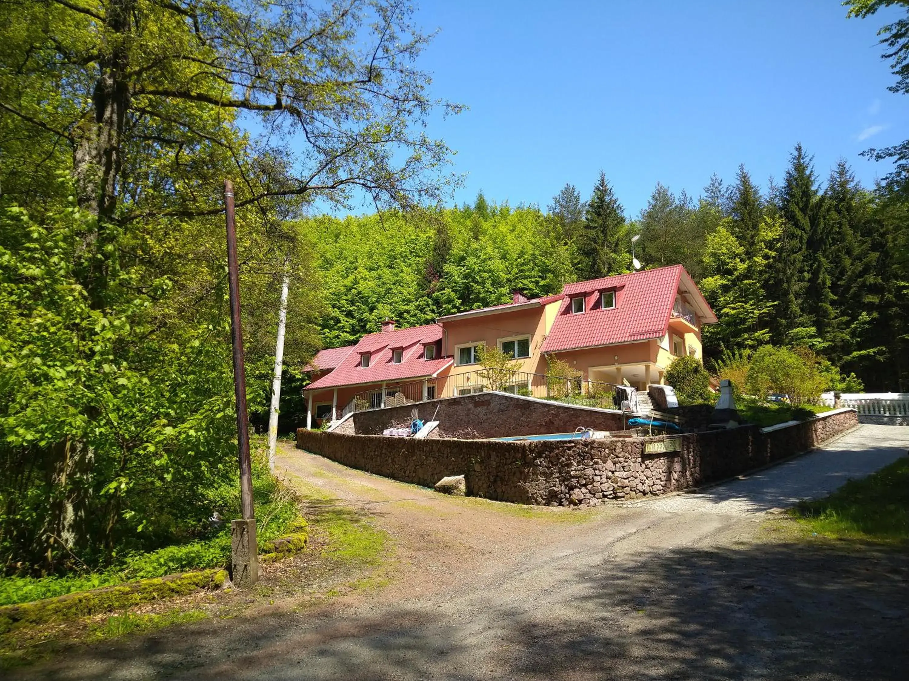 Dworek Leśny Dworek Leśny