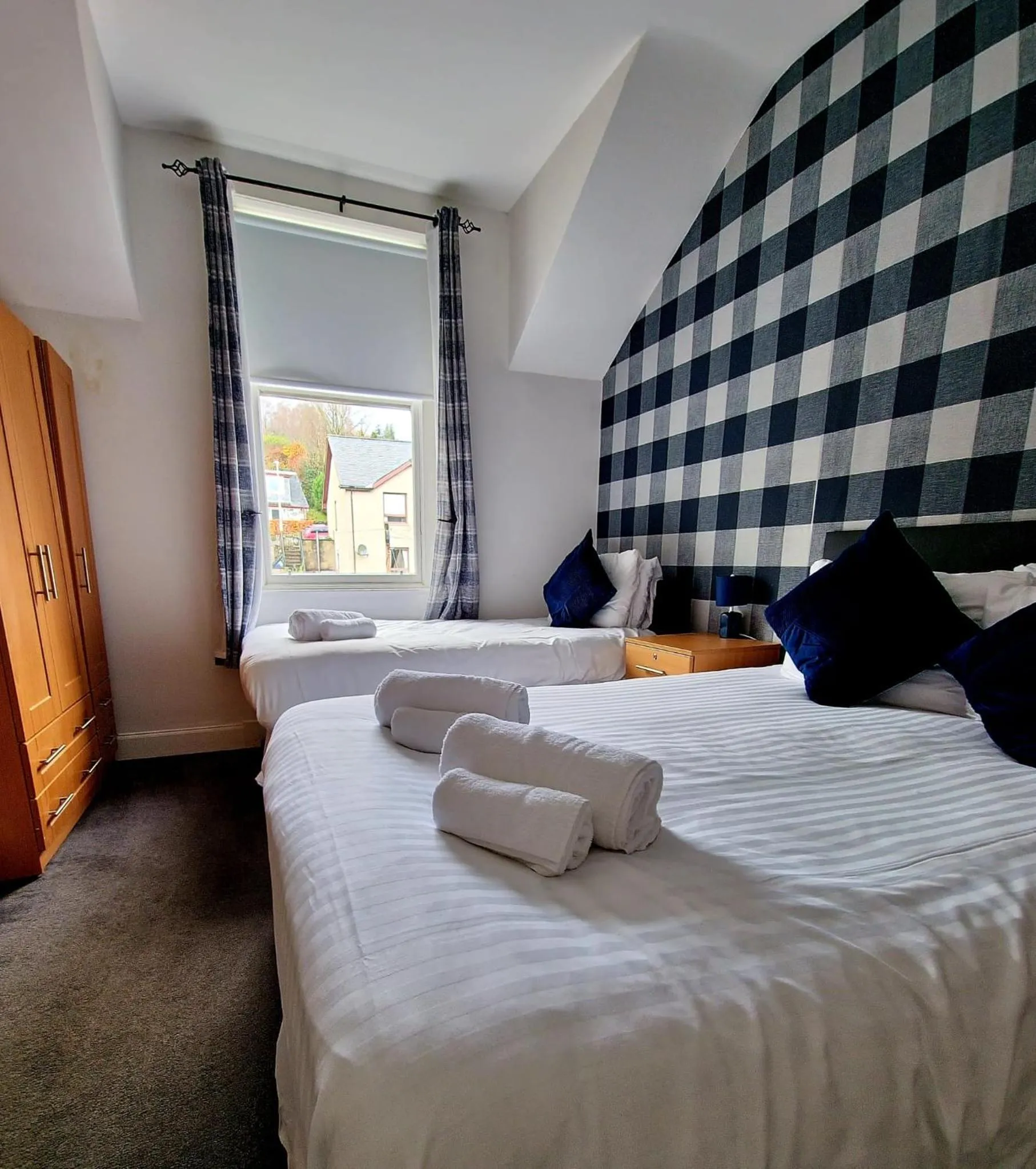 Bed in Aberfoyle Inn