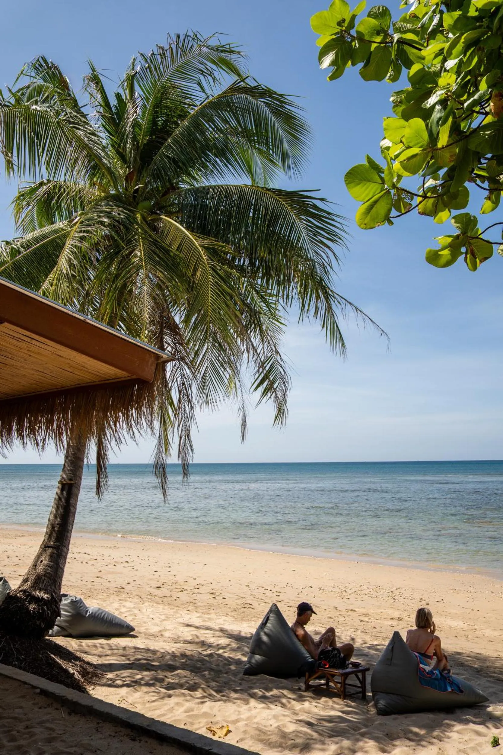 Beach in Isara Lanta Beach Resort