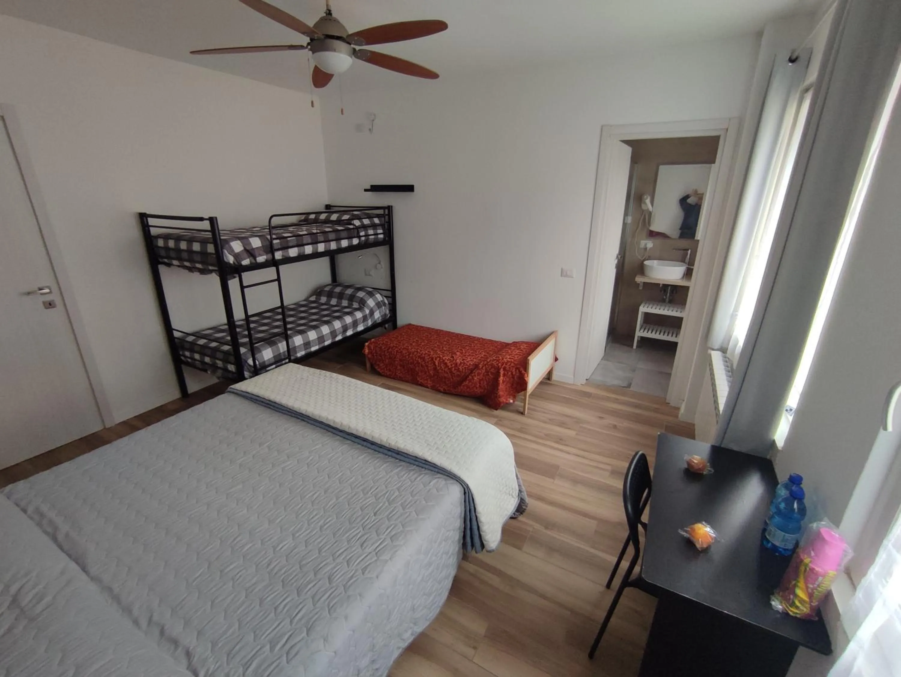 Bed in Cornizzolo bed breakfast