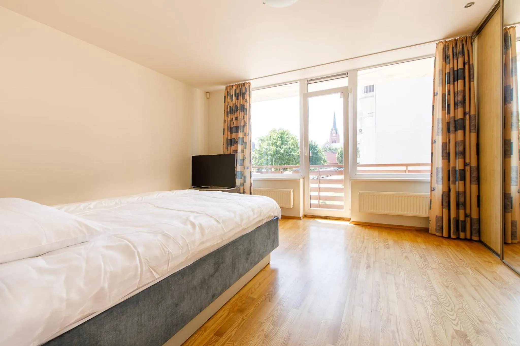 City view, Bed in Viešbutis Prie Fontano