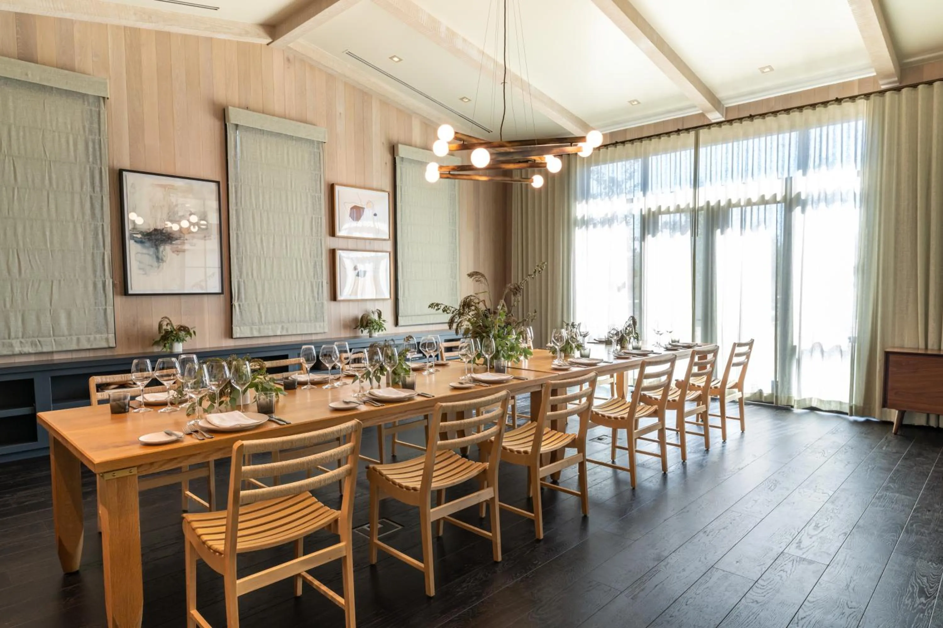 Restaurant/places to eat in Stanly Ranch, Auberge Collection