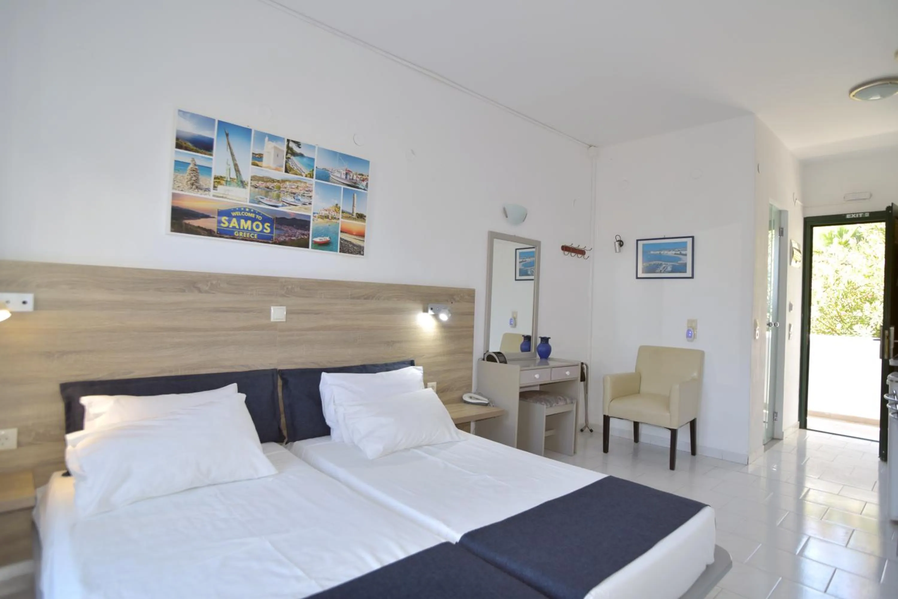 Bedroom in Anna Studios