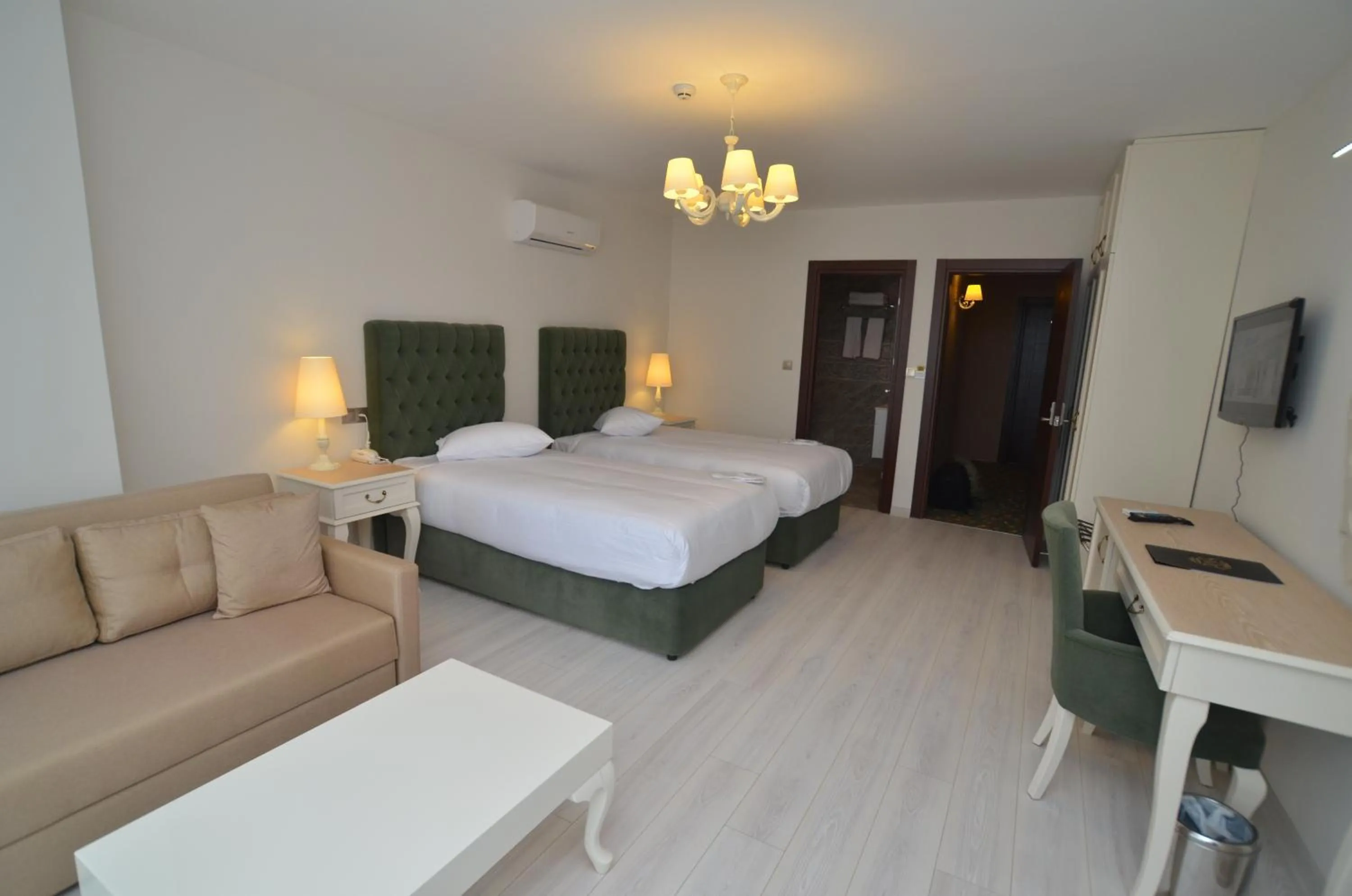 Photo of the whole room, Bed in Motali Life Hotel