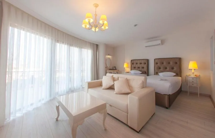 Bed in Motali Life Hotel