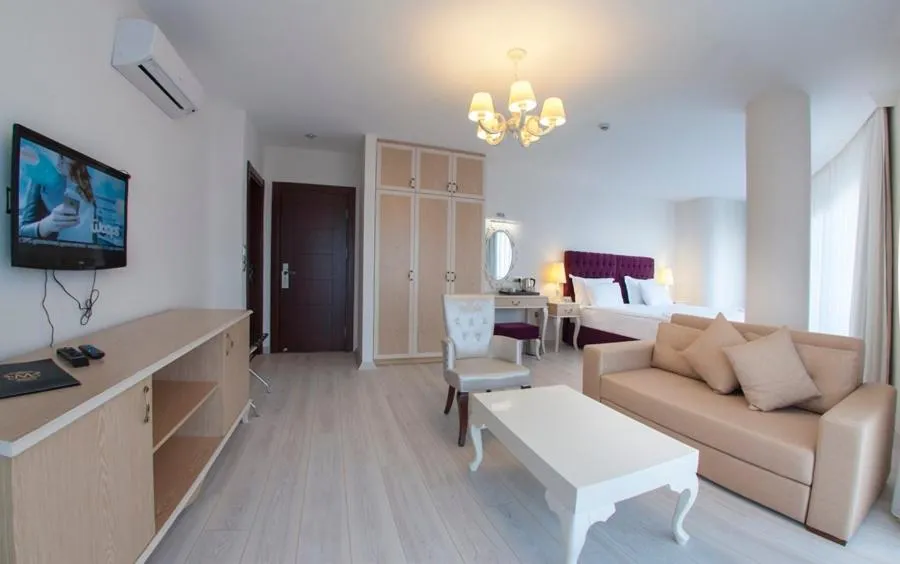 Bed in Motali Life Hotel