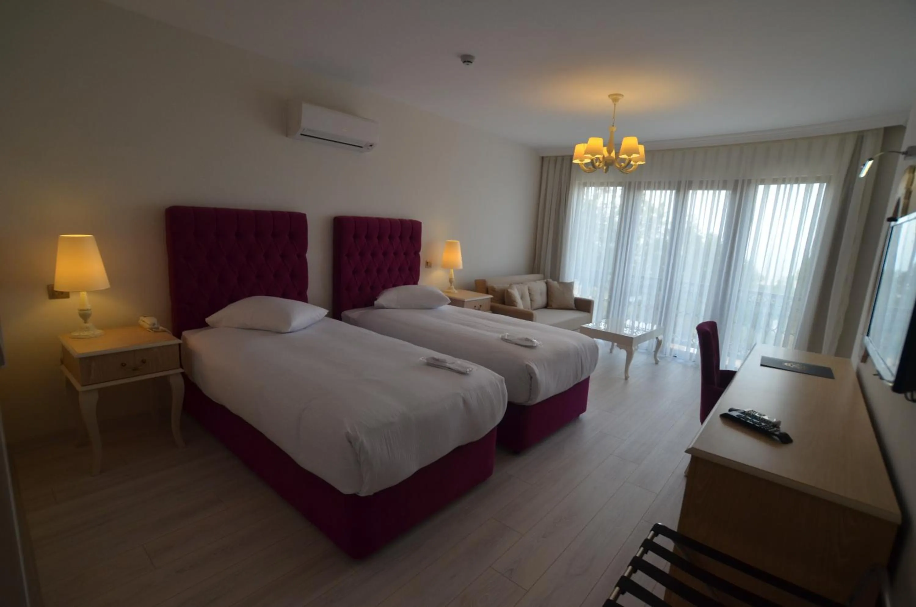 Bed in Motali Life Hotel