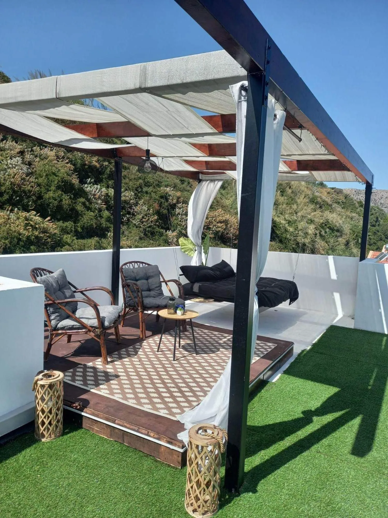 Property building in Kalyves Bay