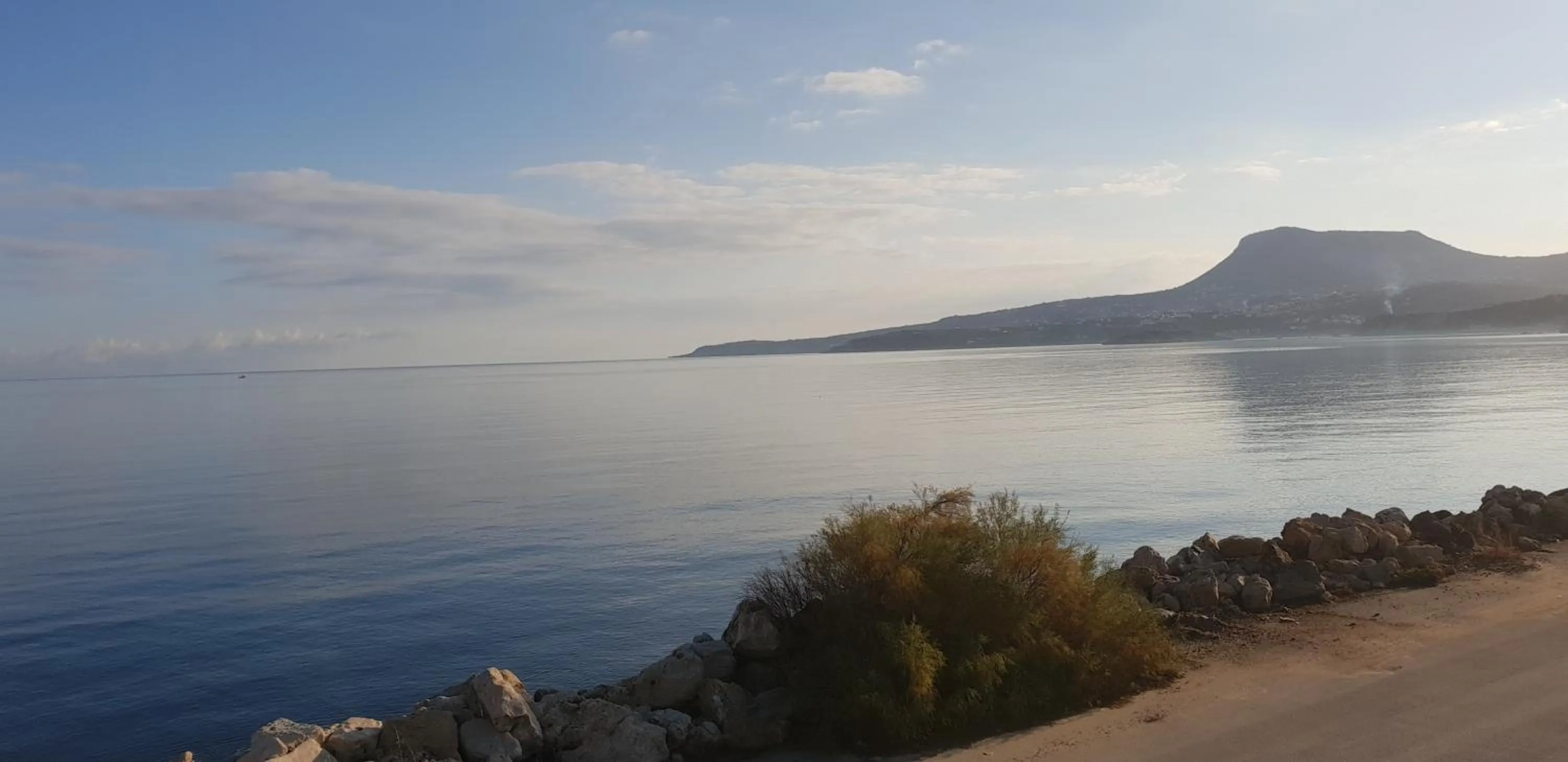 Natural landscape in Kalyves Bay