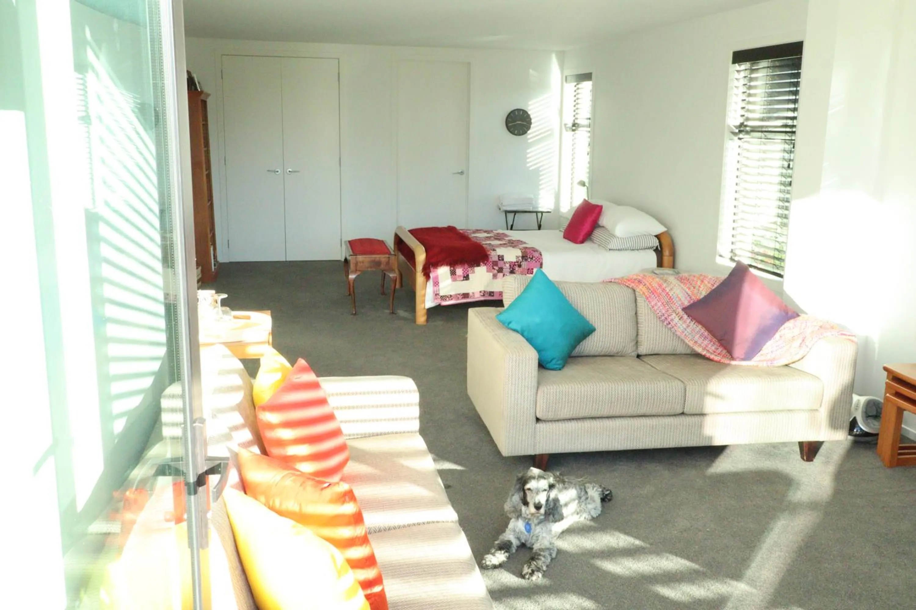 Sunset in Modern spacious Chartwell