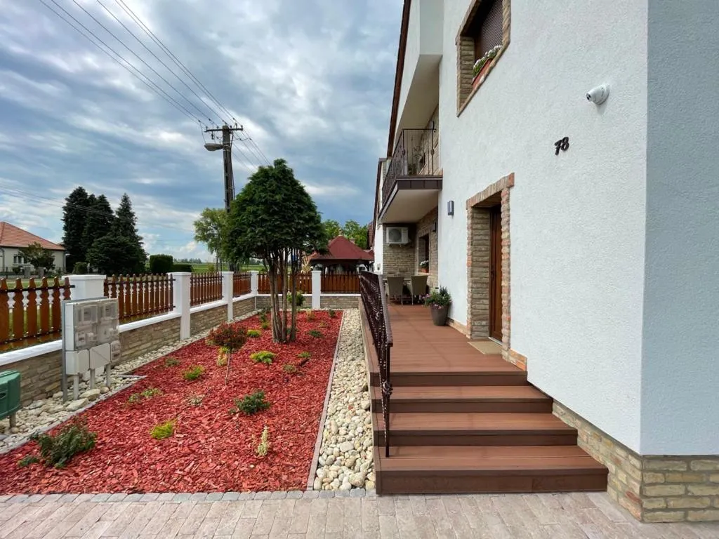 Property building in Kukorica Csárda Apartman