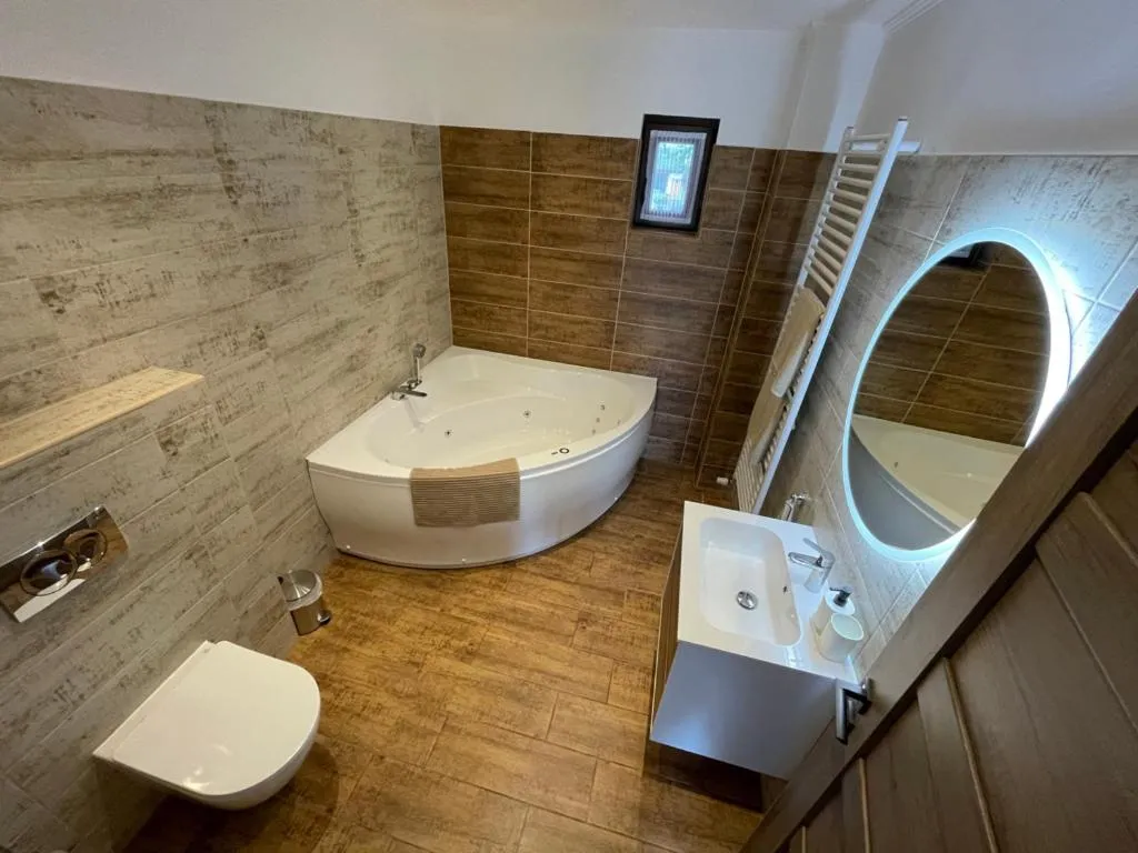 Bathroom in Kukorica Csárda Apartman