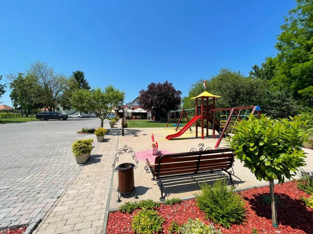 Kukorica Csárda Apartman