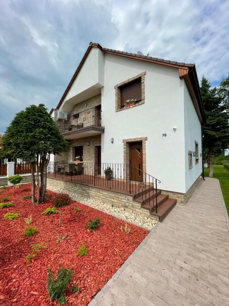 Property building in Kukorica Csárda Apartman