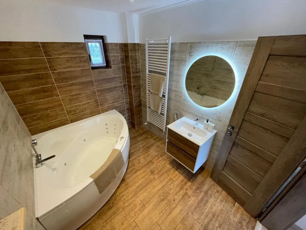 Bathroom in Kukorica Csárda Apartman