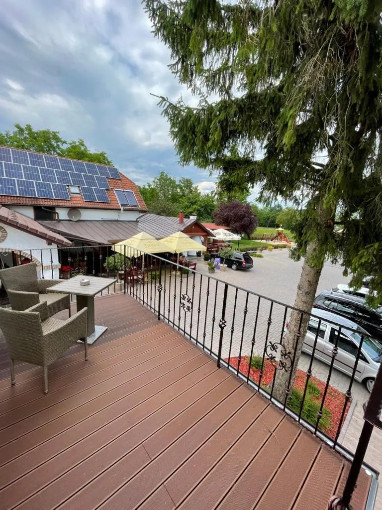 Balcony/Terrace in Kukorica Csárda Apartman
