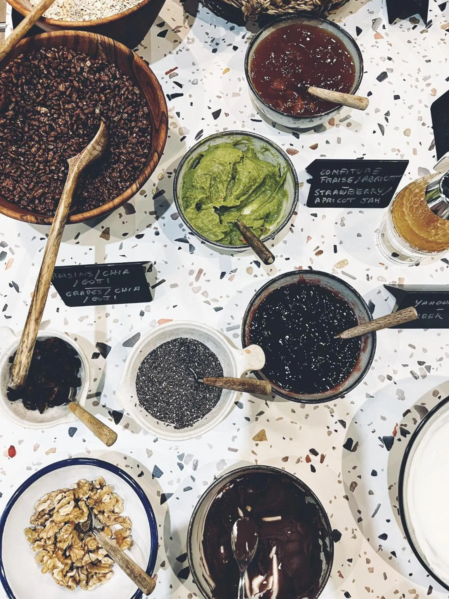 Breakfast in LATROUPE Grand Place