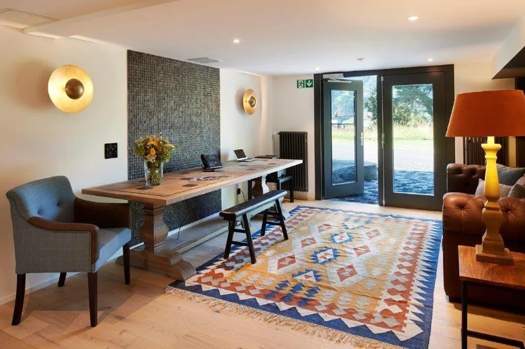 Lobby or reception in Eiger View Alpine Lodge