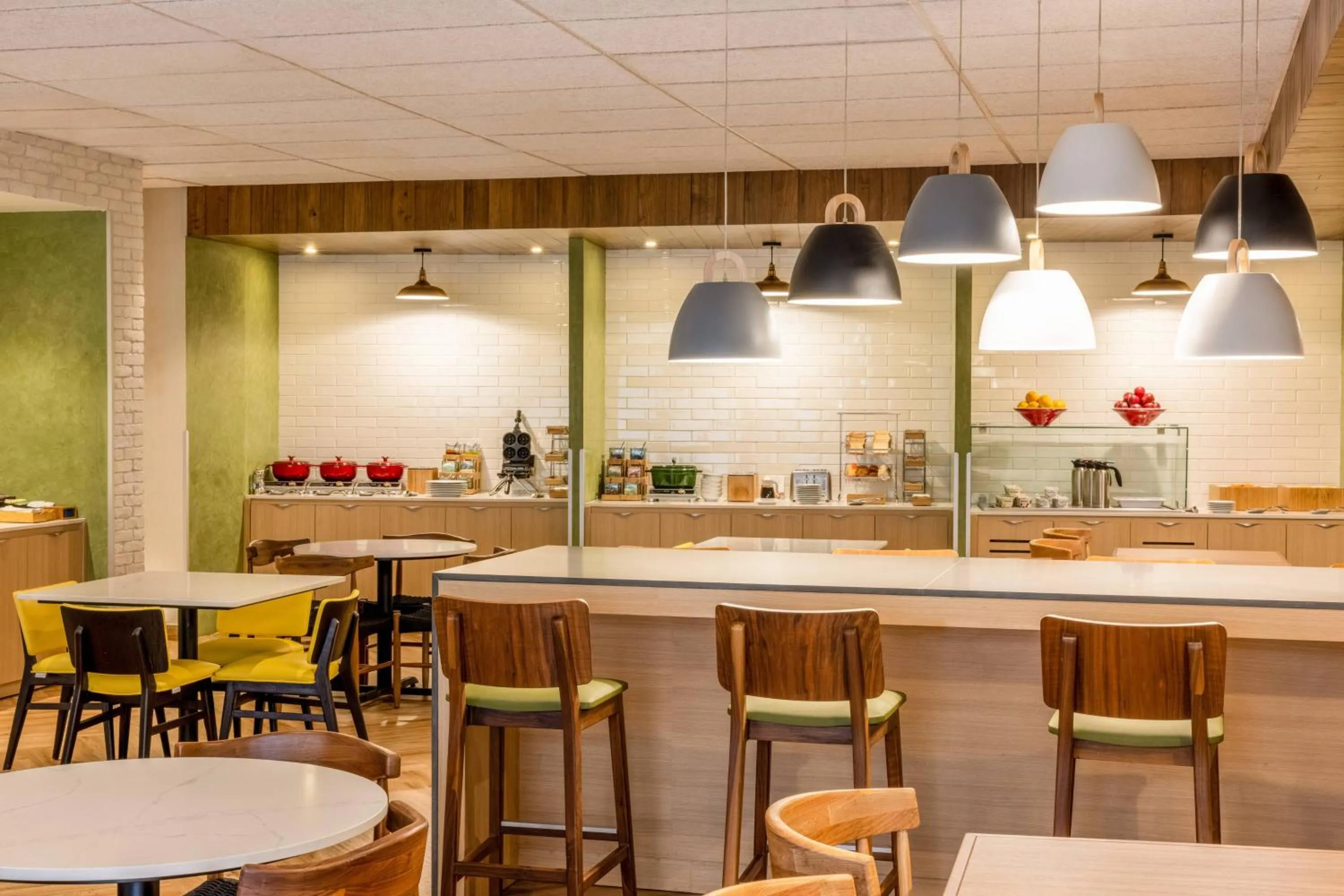 Breakfast in Fairfield by Marriott Inn & Suites Cancun Downtown