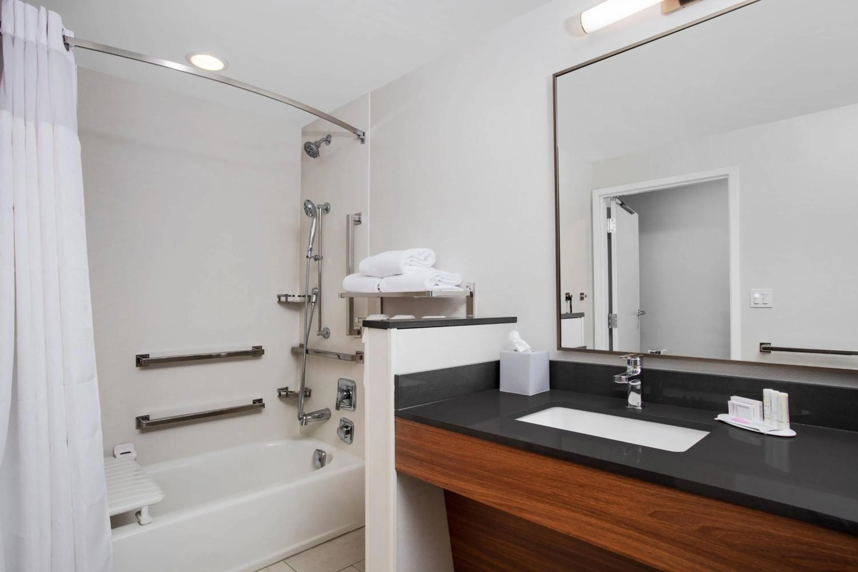 Bathroom in Fairfield by Marriott Inn & Suites Lebanon Near Expo Center