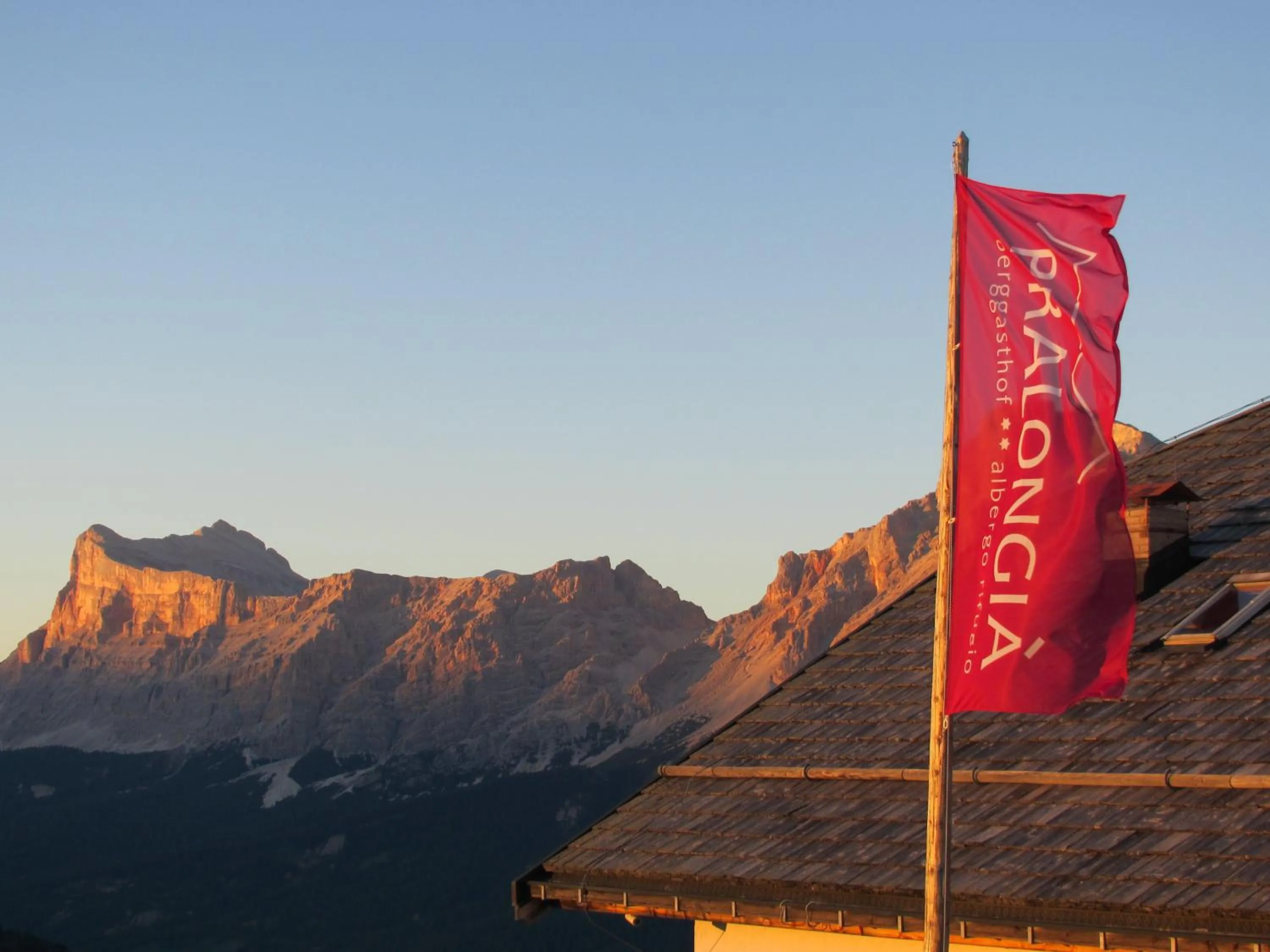Logo/Certificate/Sign in Rifugio Alpino Pralongià