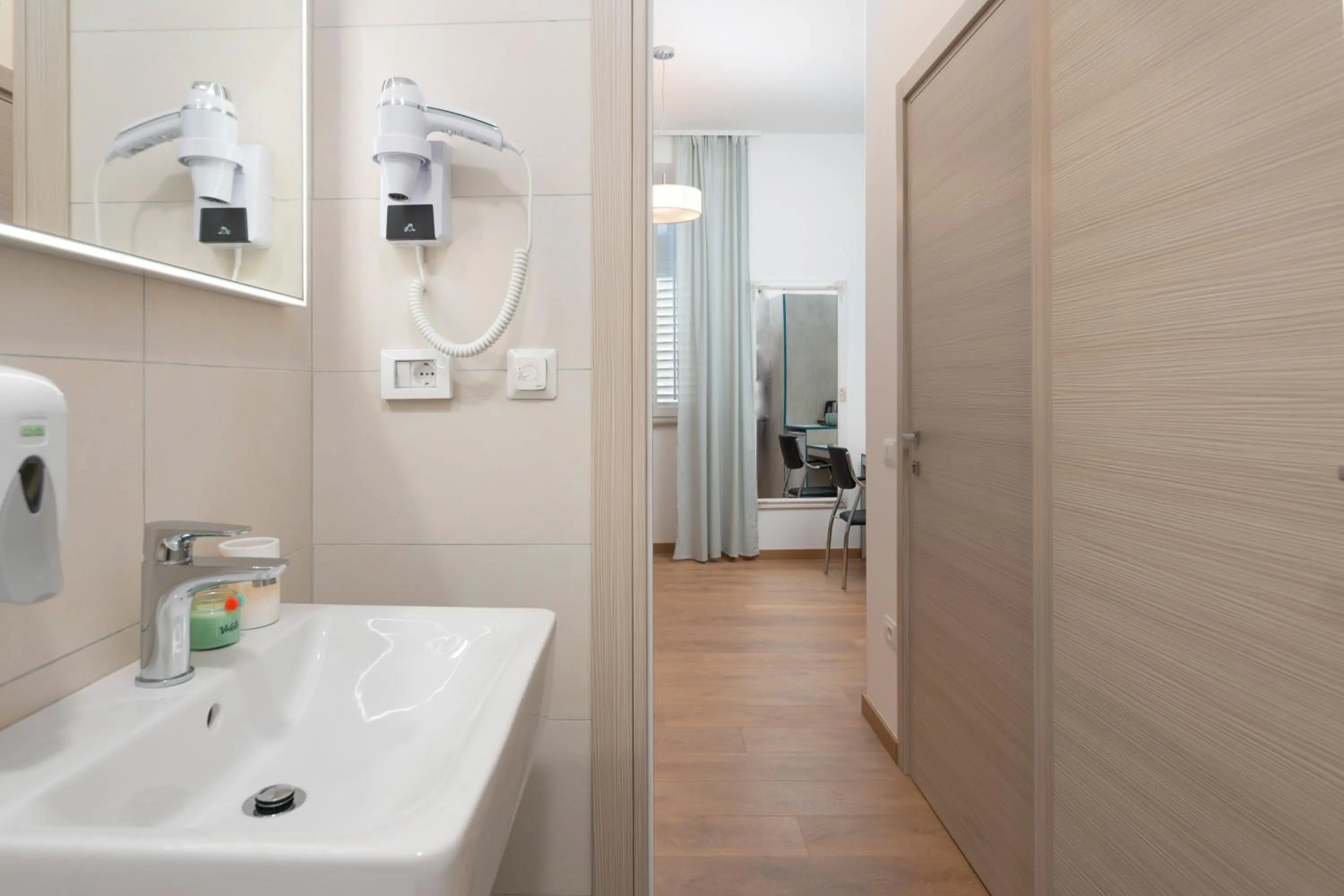 Bathroom in Polesana Rooms