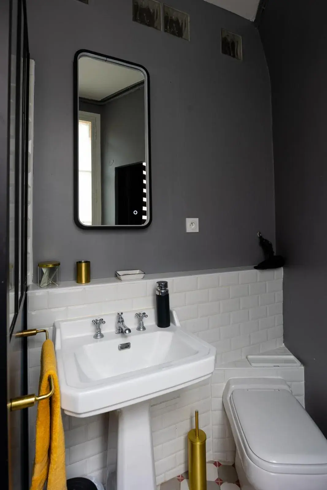 Bathroom in Casa Roma Montpellier Bed&Breakfast chambres d hôte Bathroom in Casa Roma Montpellier Bed&Breakfast chambres d hôte