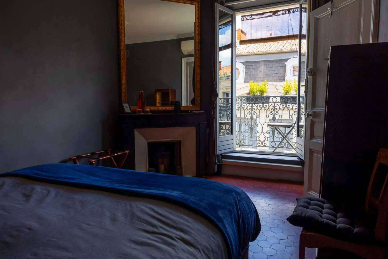 Bedroom, Bed in Casa Roma Montpellier Bed&Breakfast chambres d hôte