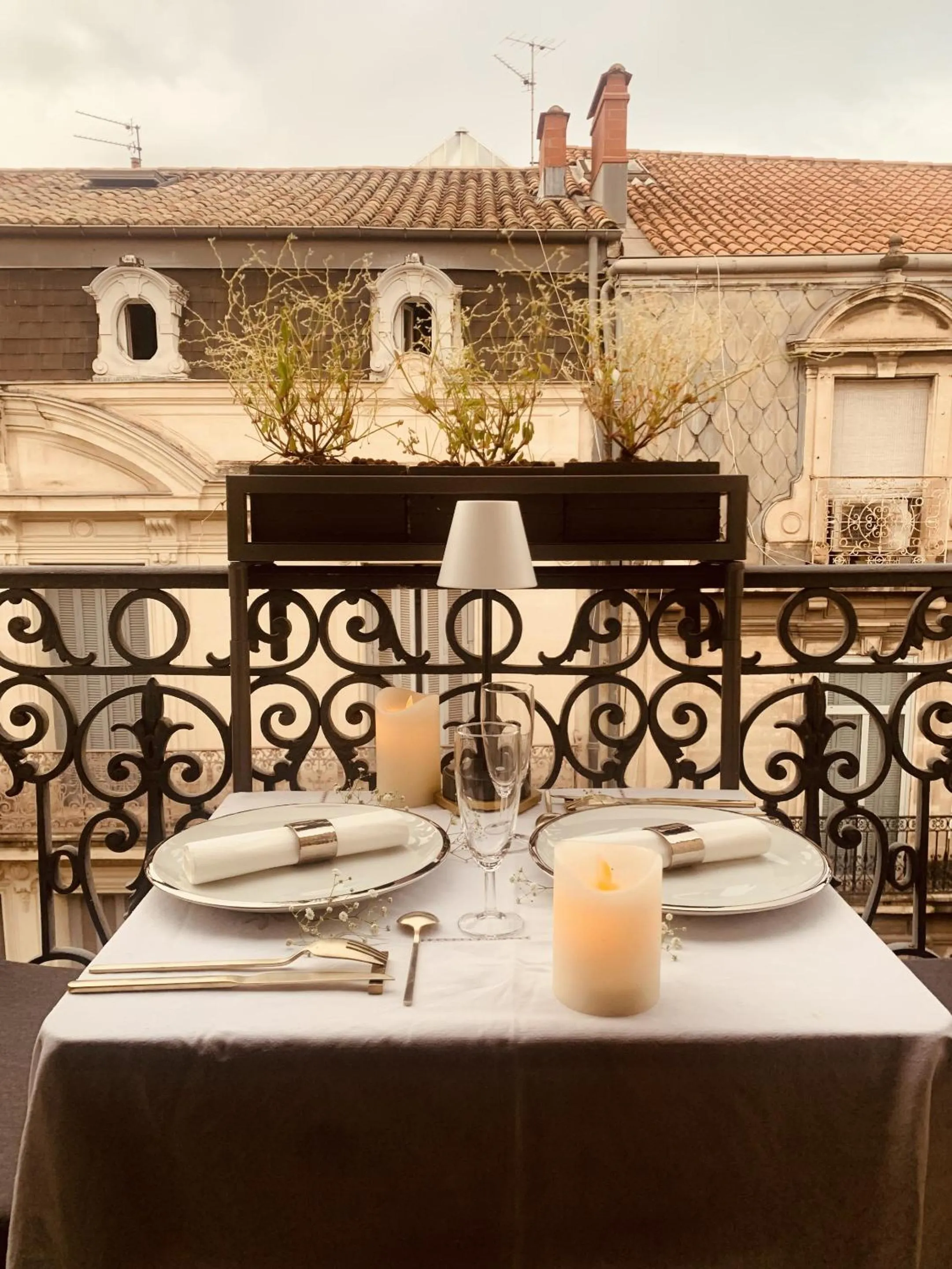 Dining area in Casa Roma Montpellier Bed&Breakfast chambres d hôte