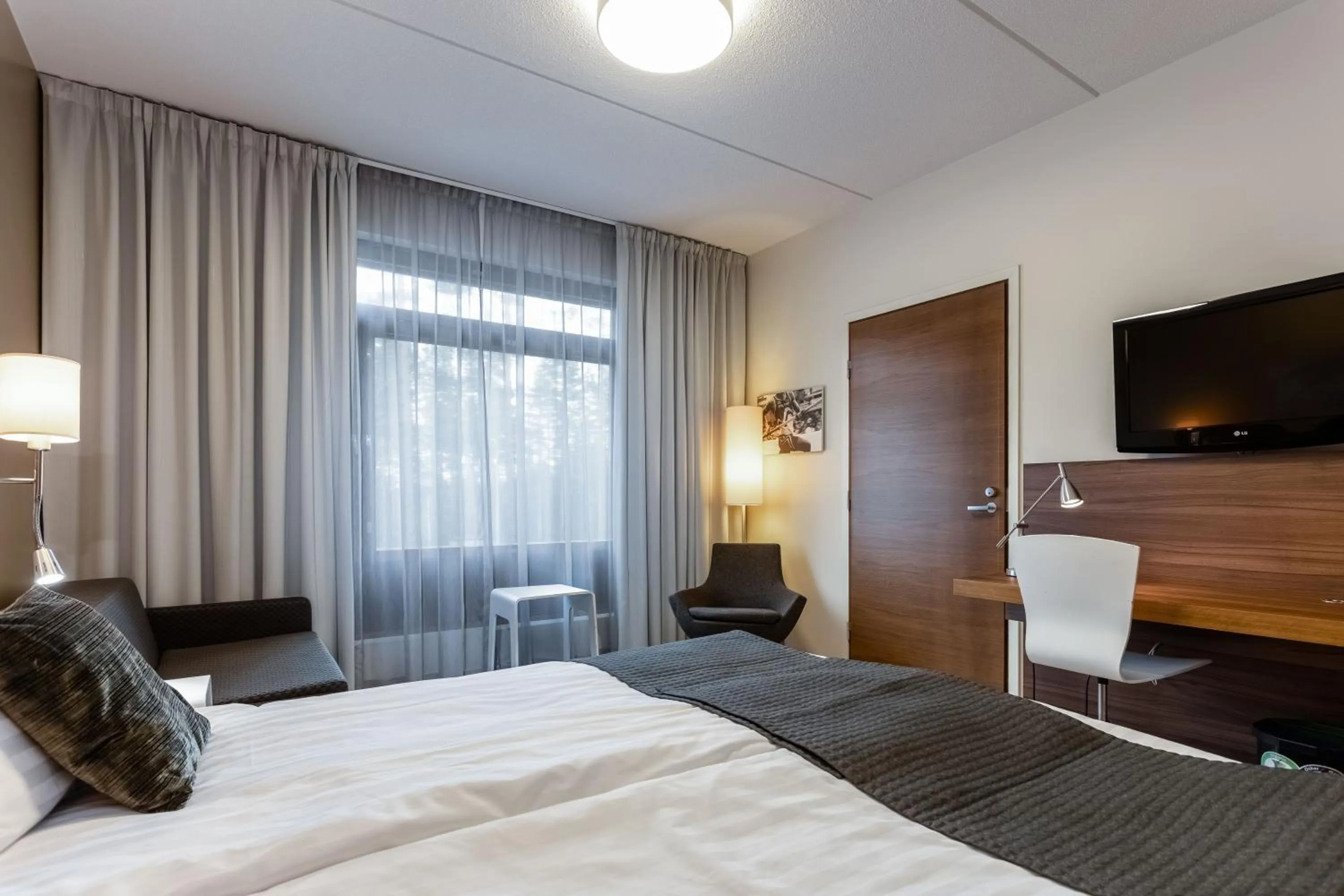 Photo of the whole room, Bed in Holiday Club Vierumäki