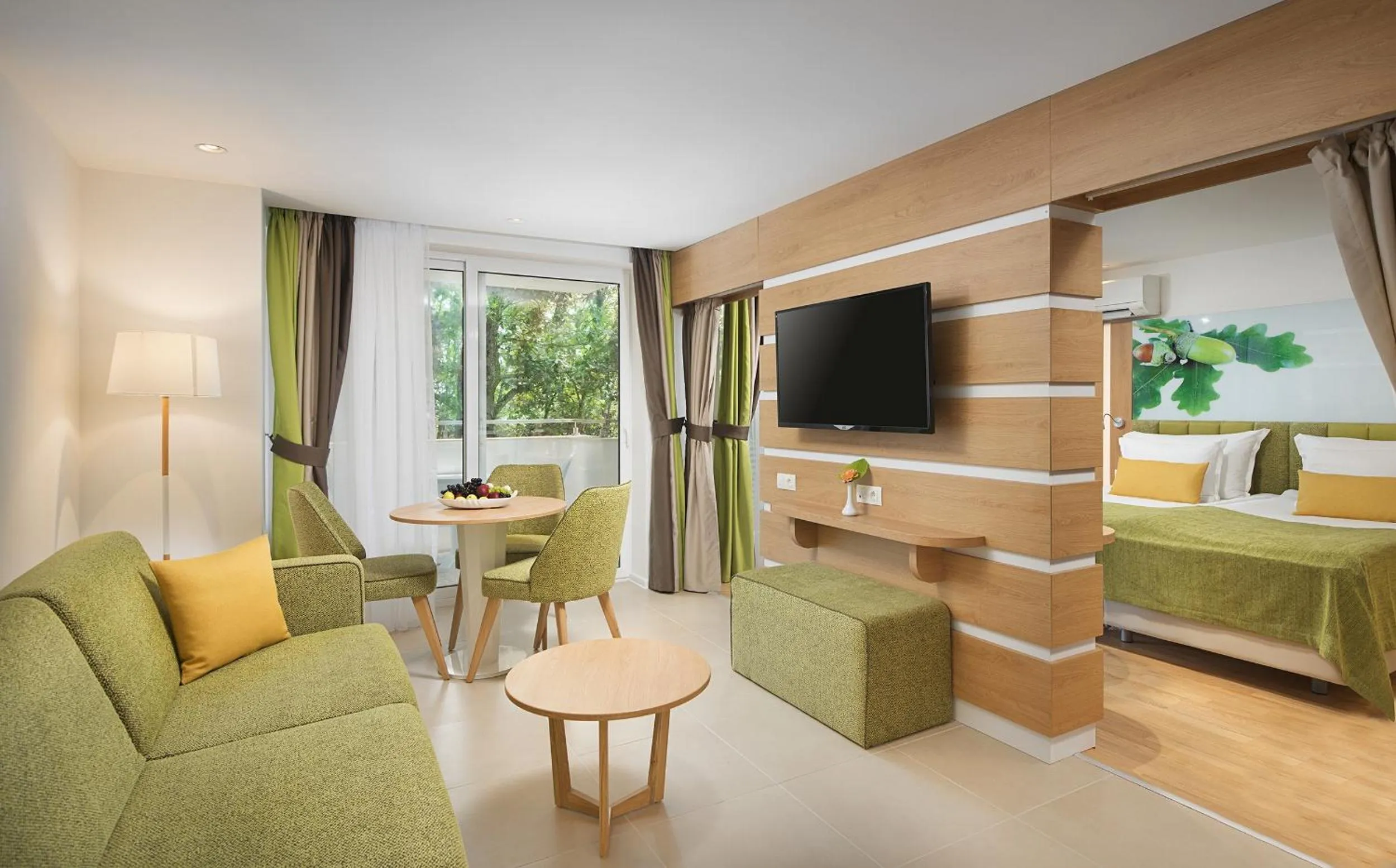 Shower in Hotel Forest Beach