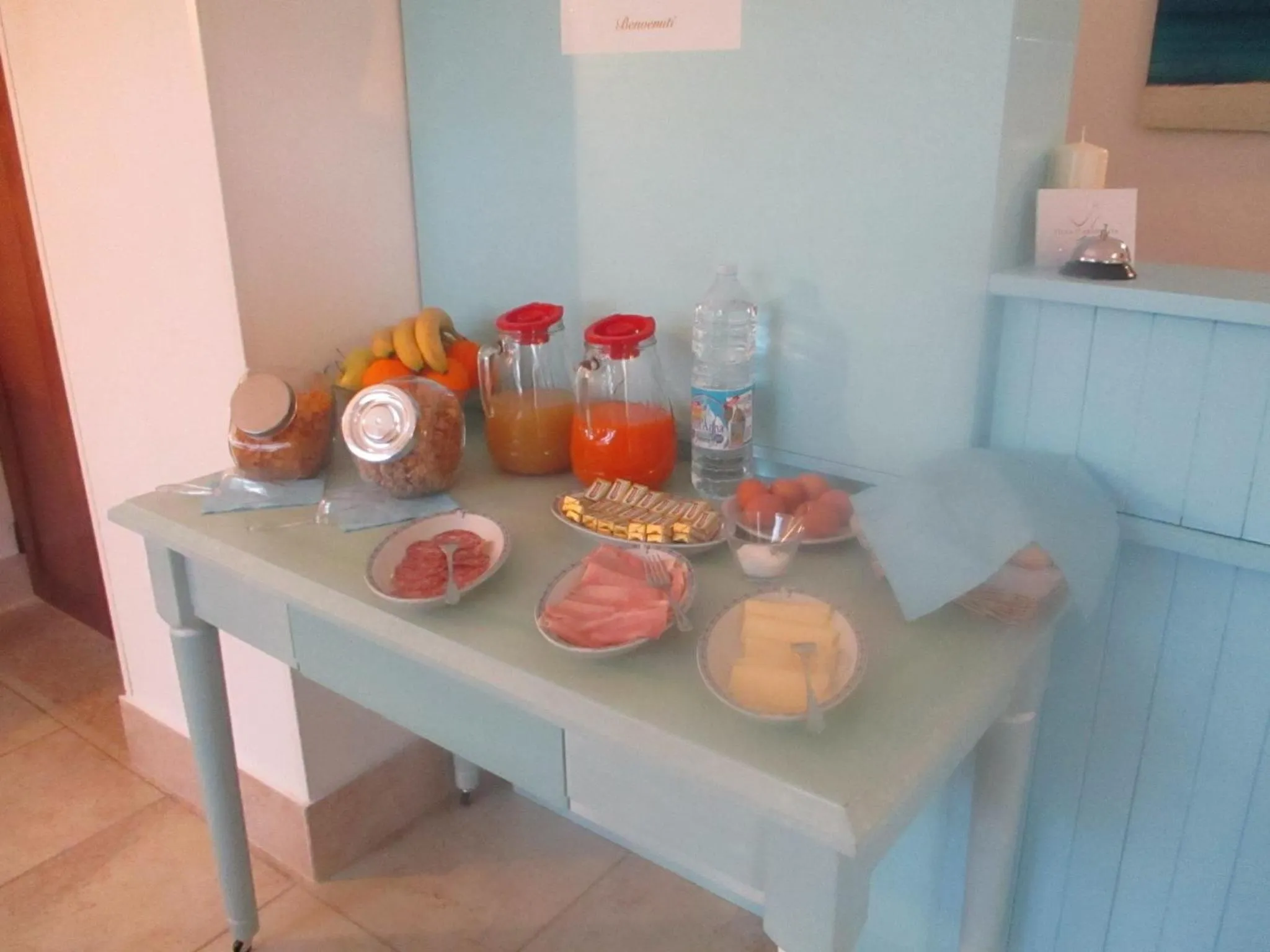 Food and drinks in Villa Margherita Suite & charme