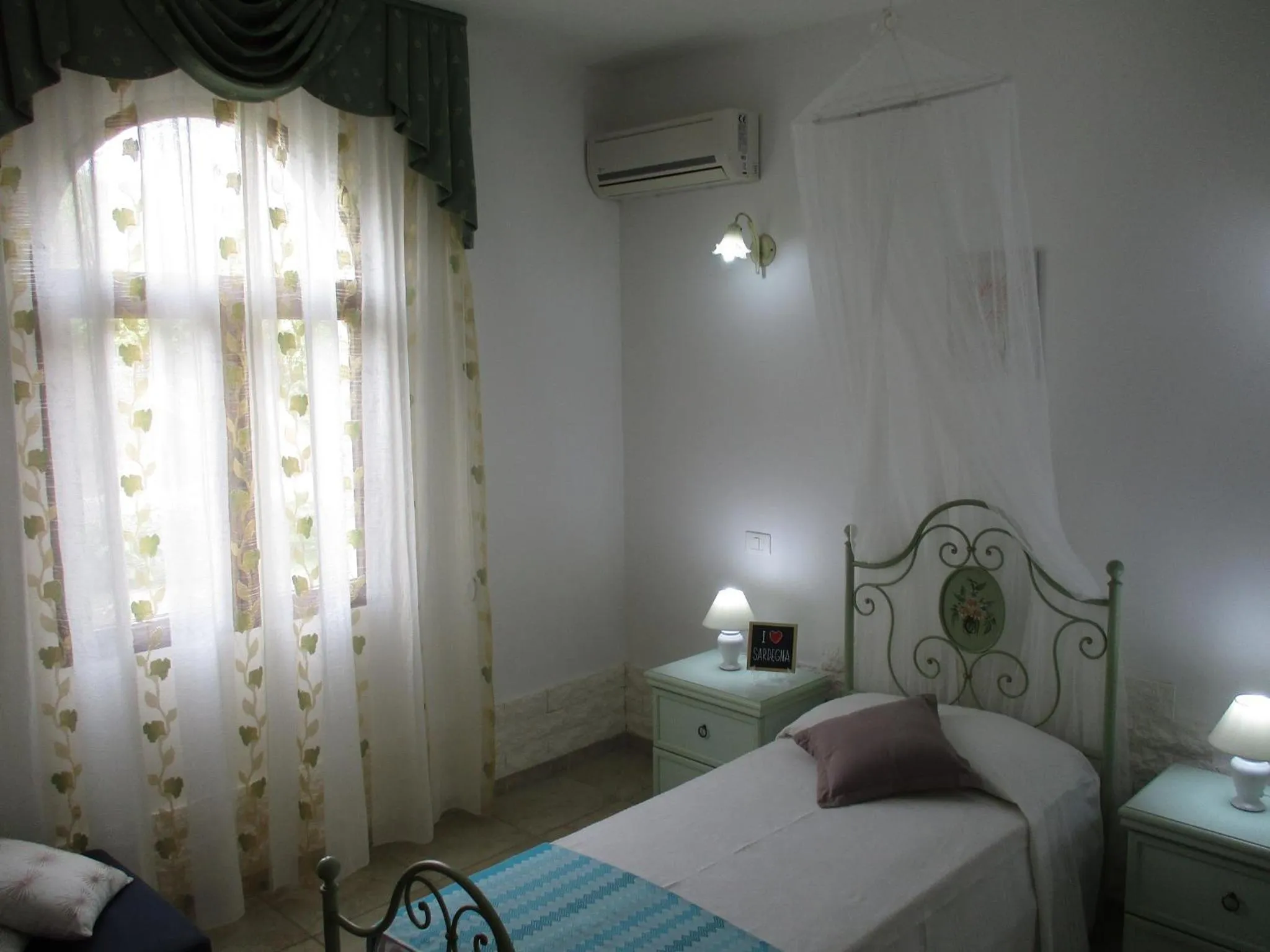 Bedroom, Bed in Villa Margherita Suite & charme