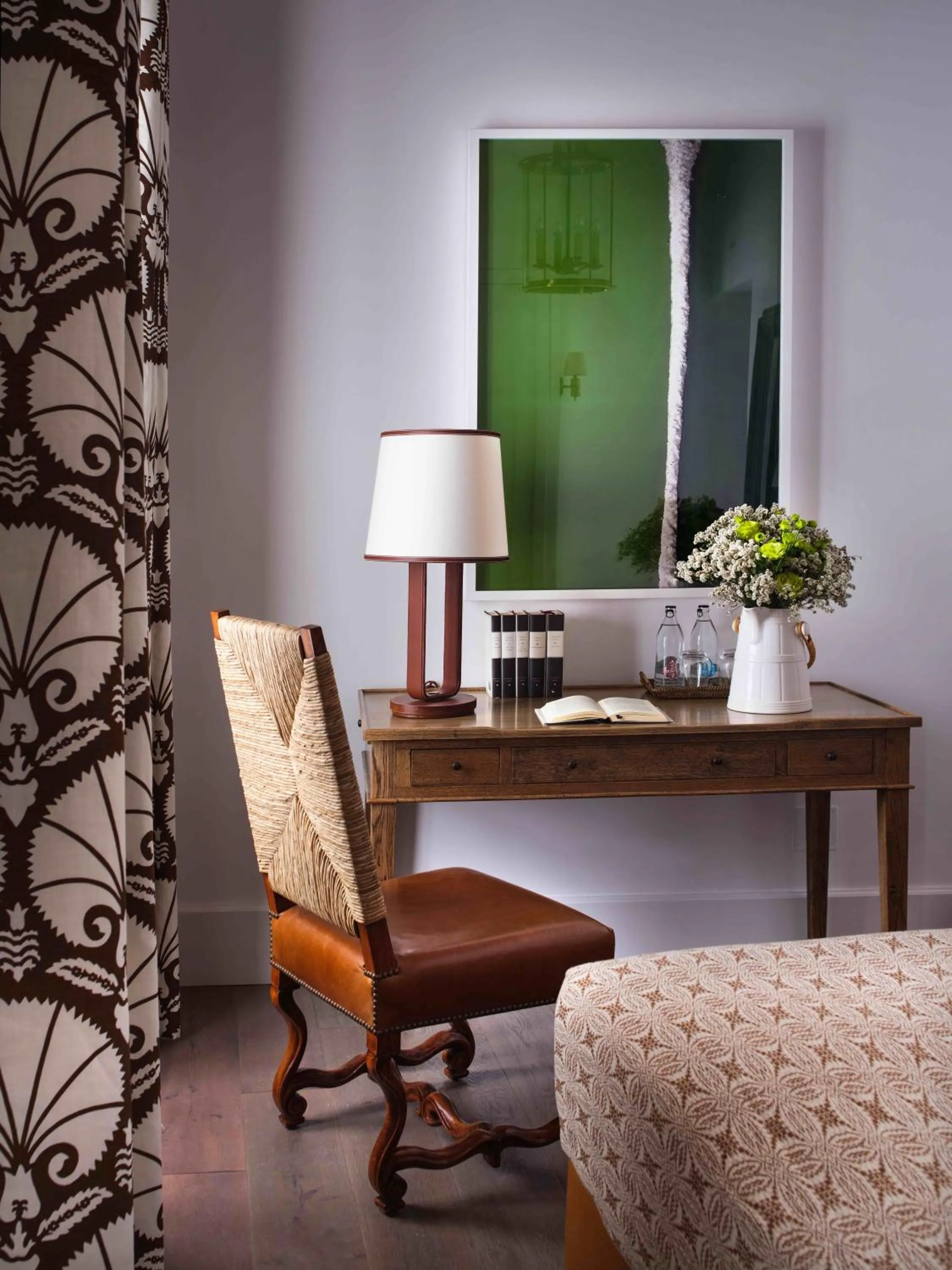 Seating area in Hotel Plaza 18 - Grupo Califa