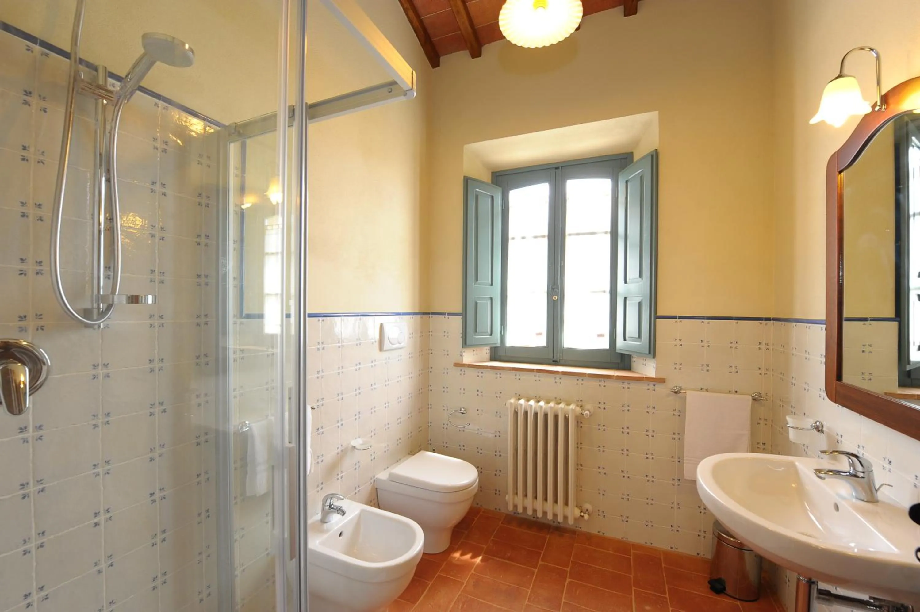 Bathroom in Casa Vacanze La Fiorita