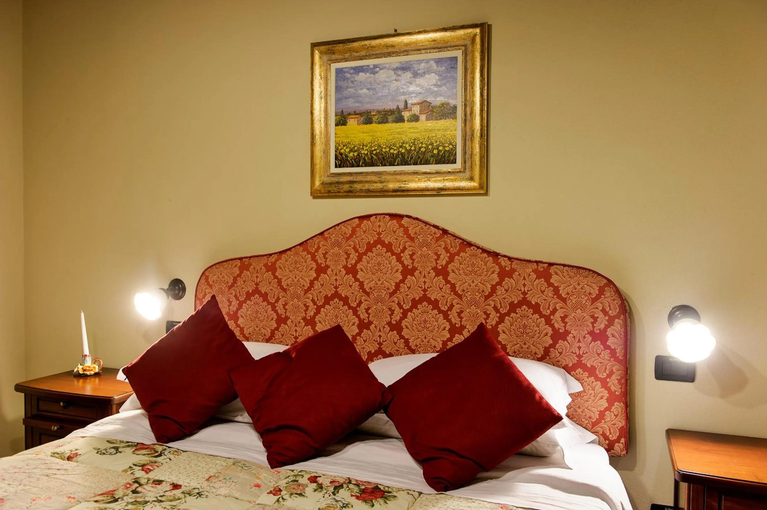 Bedroom, Bed in Casa Vacanze La Fiorita