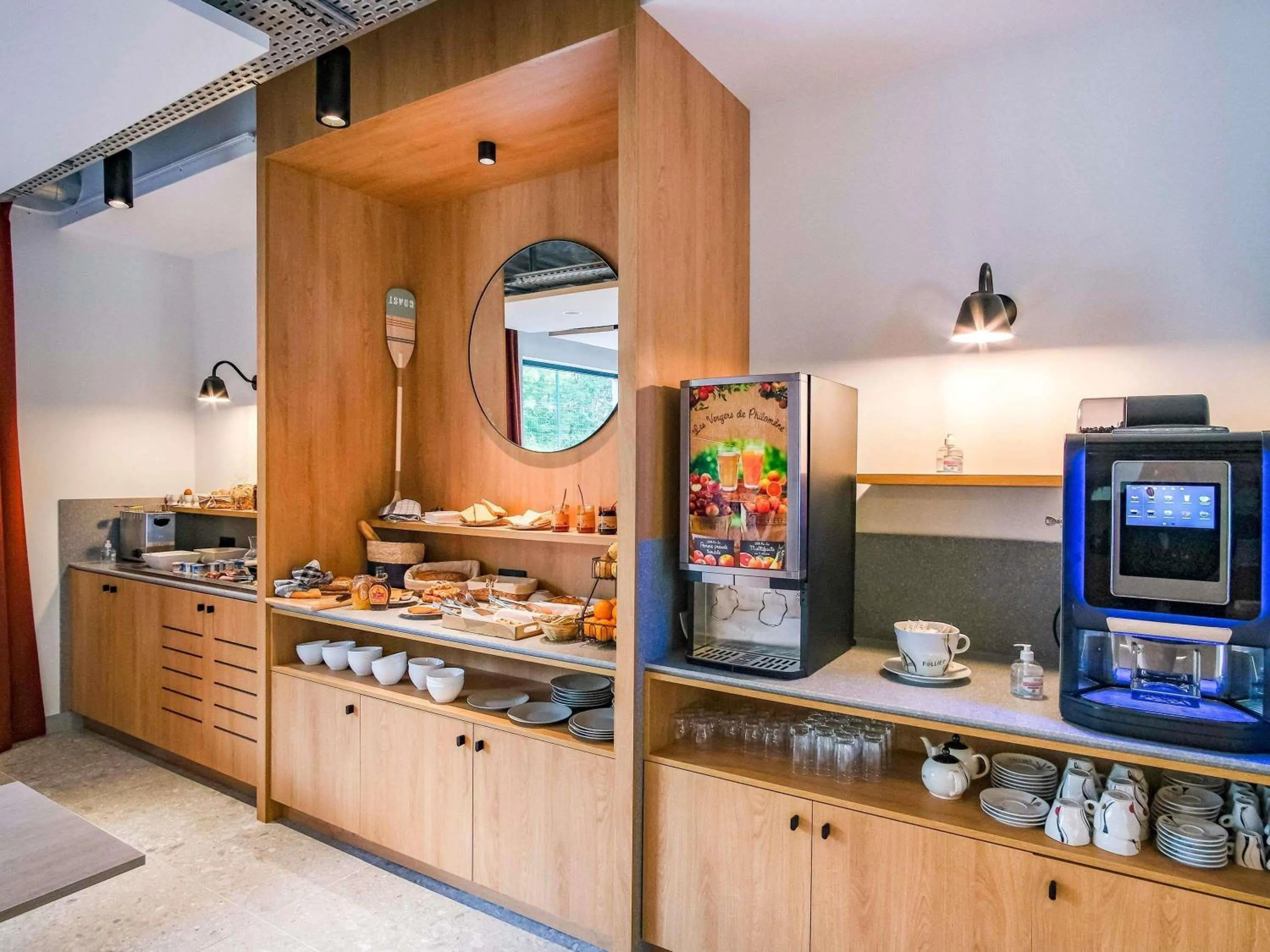 Breakfast in ibis Styles Albertville