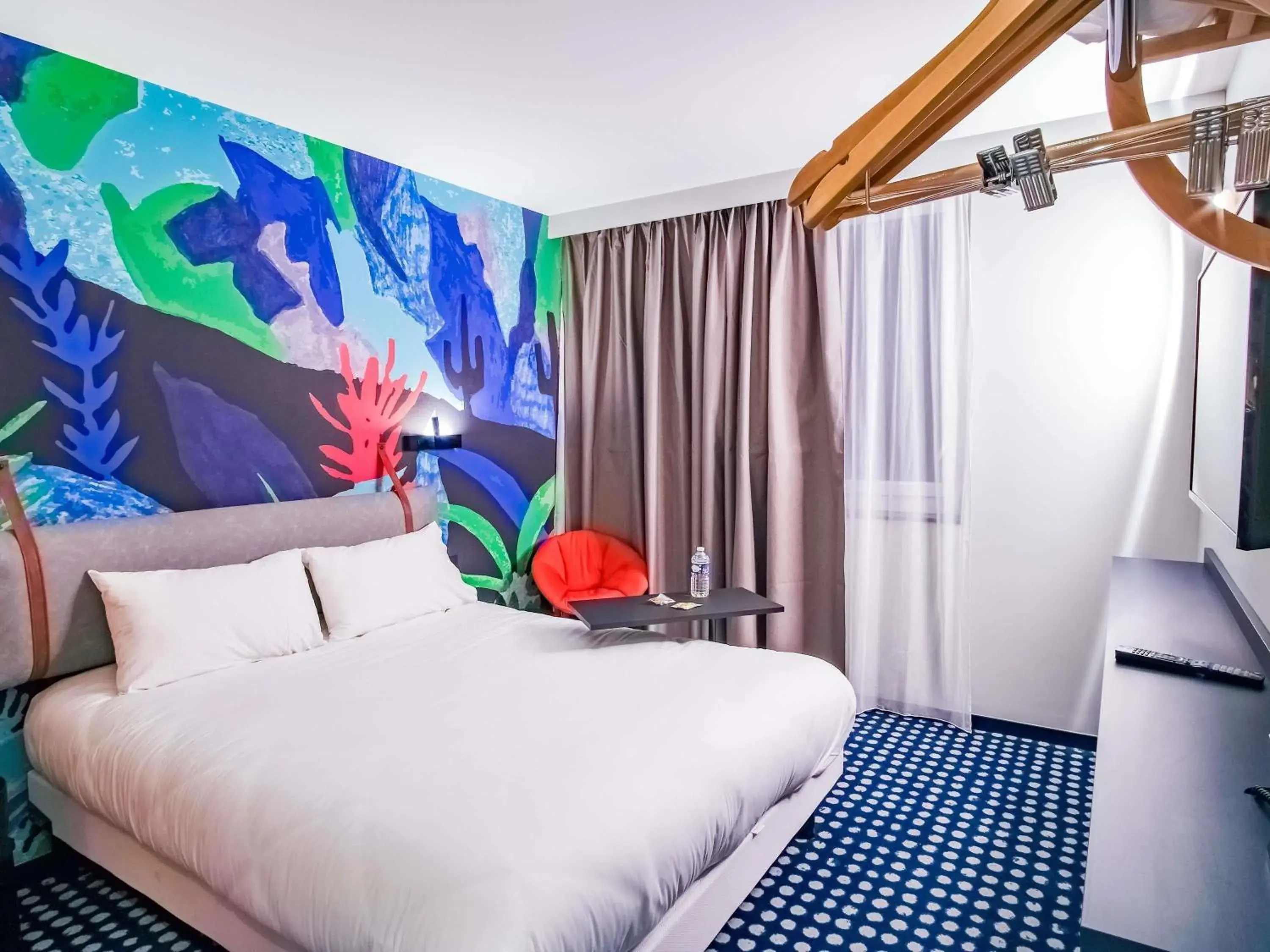 Property building, Bed in ibis Styles Albertville Property building, Bed in ibis Styles Albertville