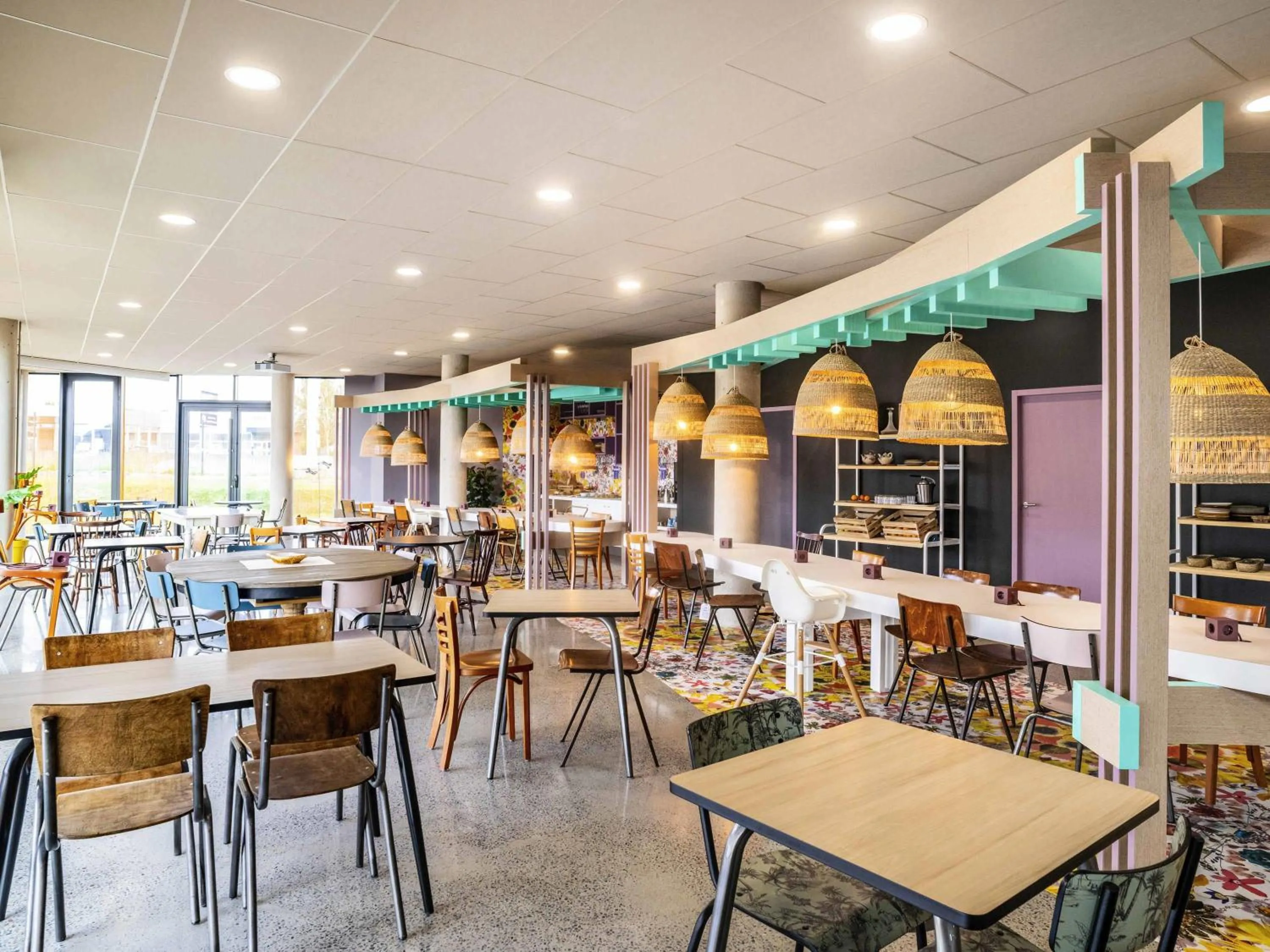 Breakfast in greet Hotel Rennes Pace