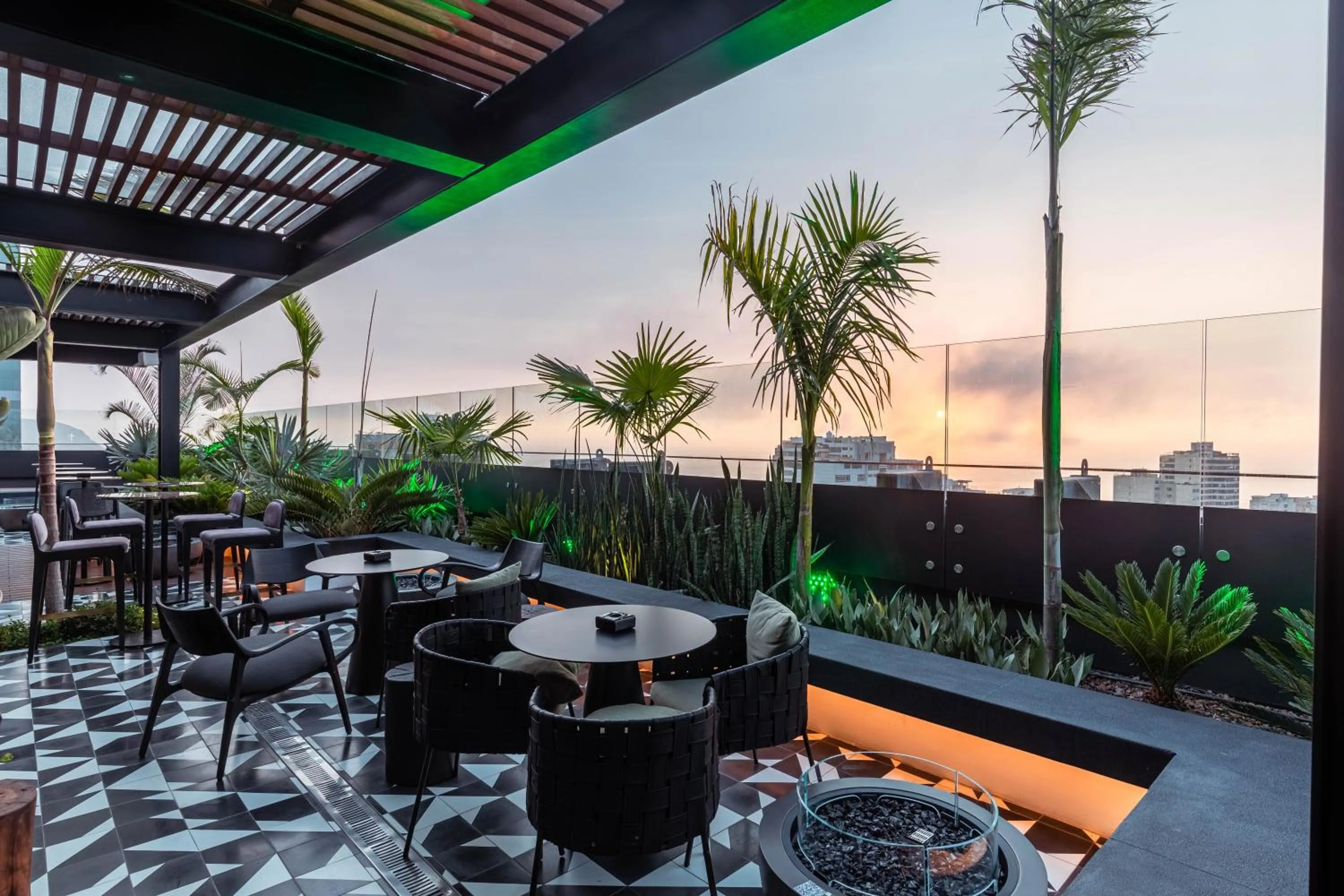 Balcony/Terrace in Pullman Lima Miraflores