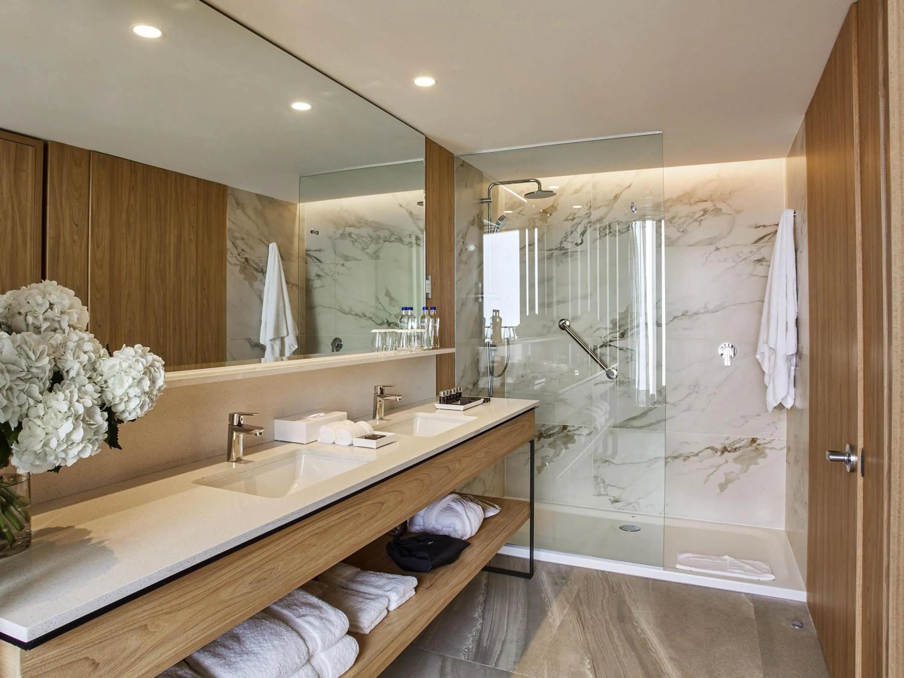 Bedroom in Pullman Lima Miraflores