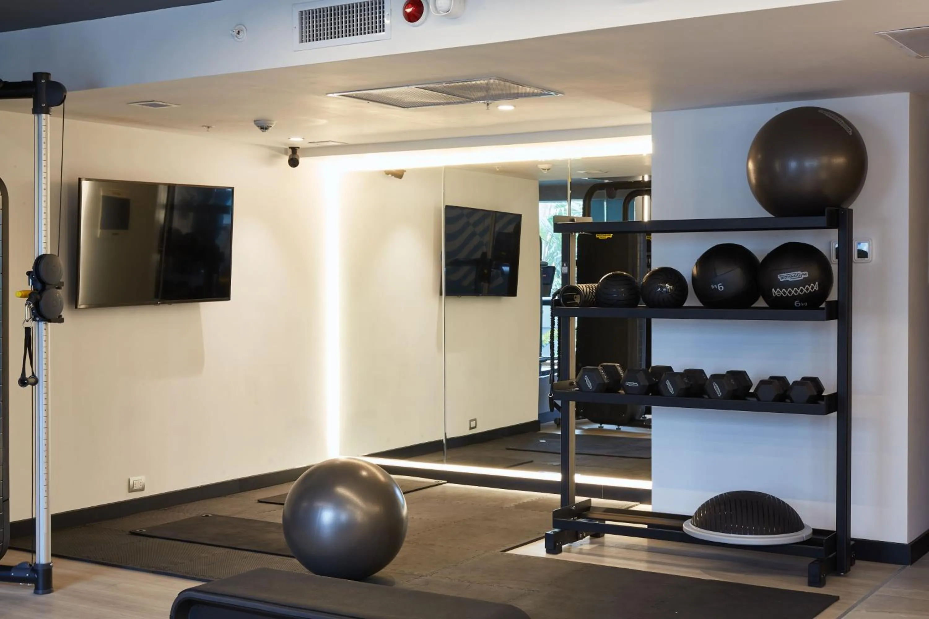 Fitness centre/facilities in Pullman Lima Miraflores